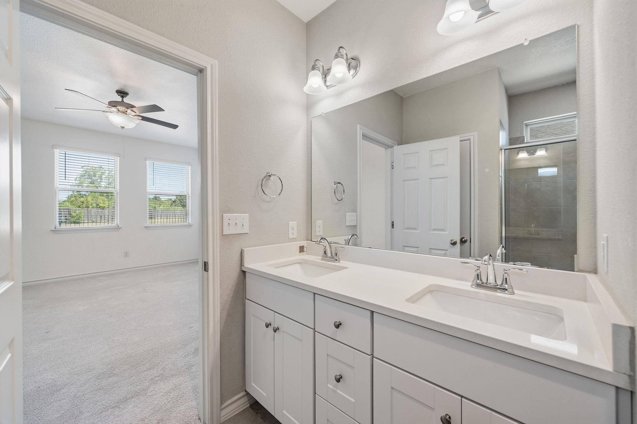 709 American Trl #58 Property Photo 15
