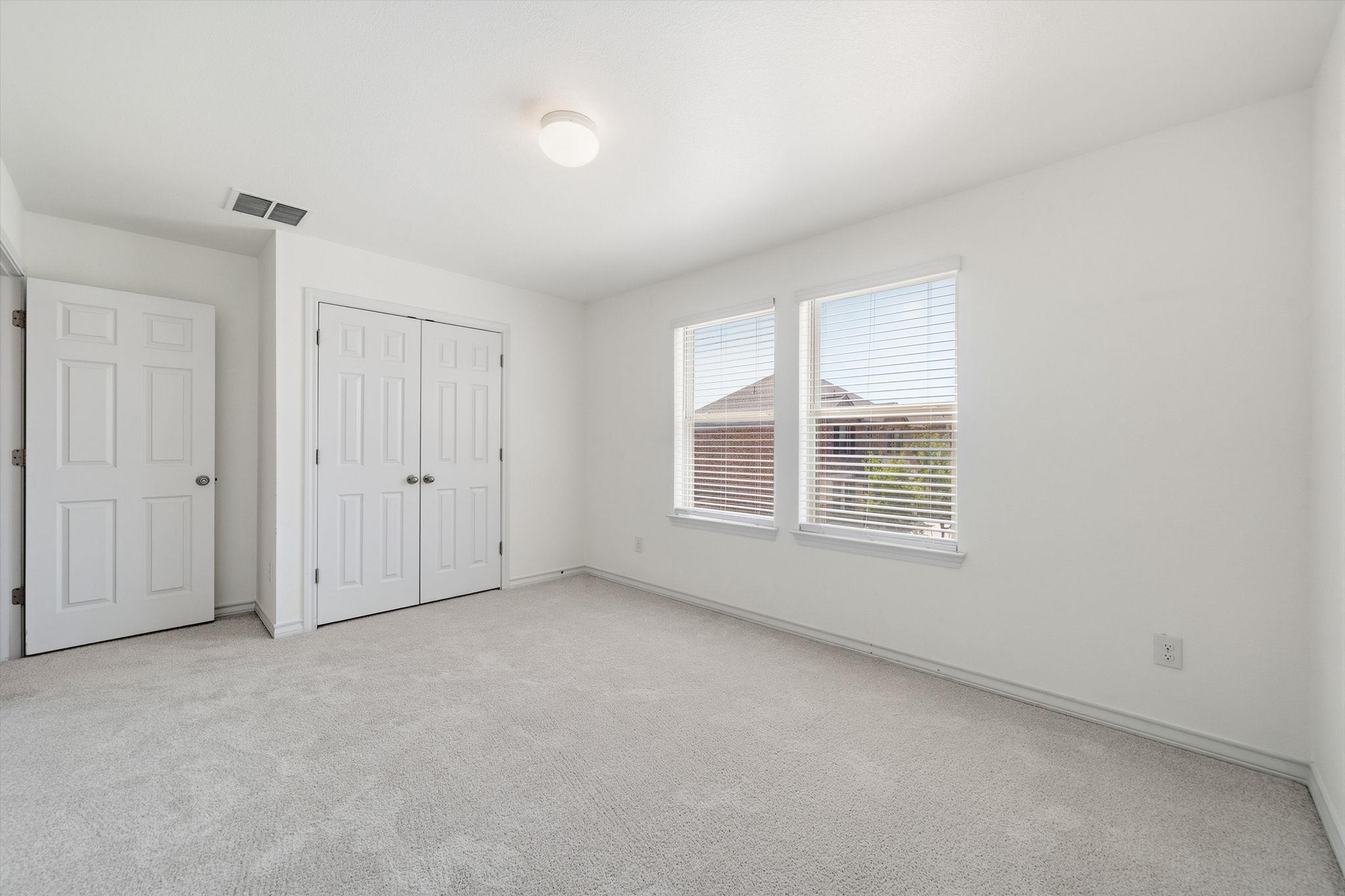 709 American Trl #58 Property Photo 24