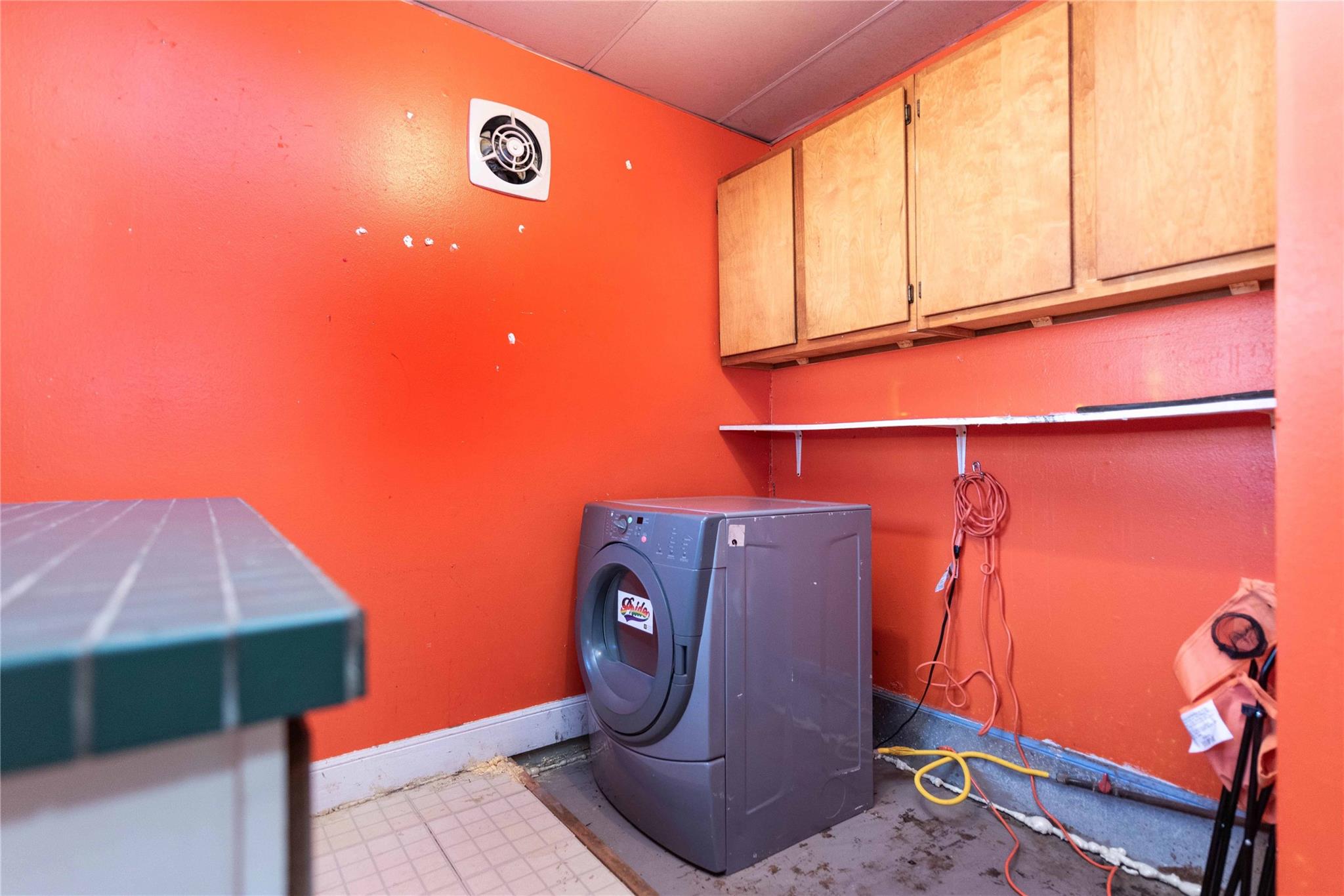 218 W 51st Street St Property Photo 16