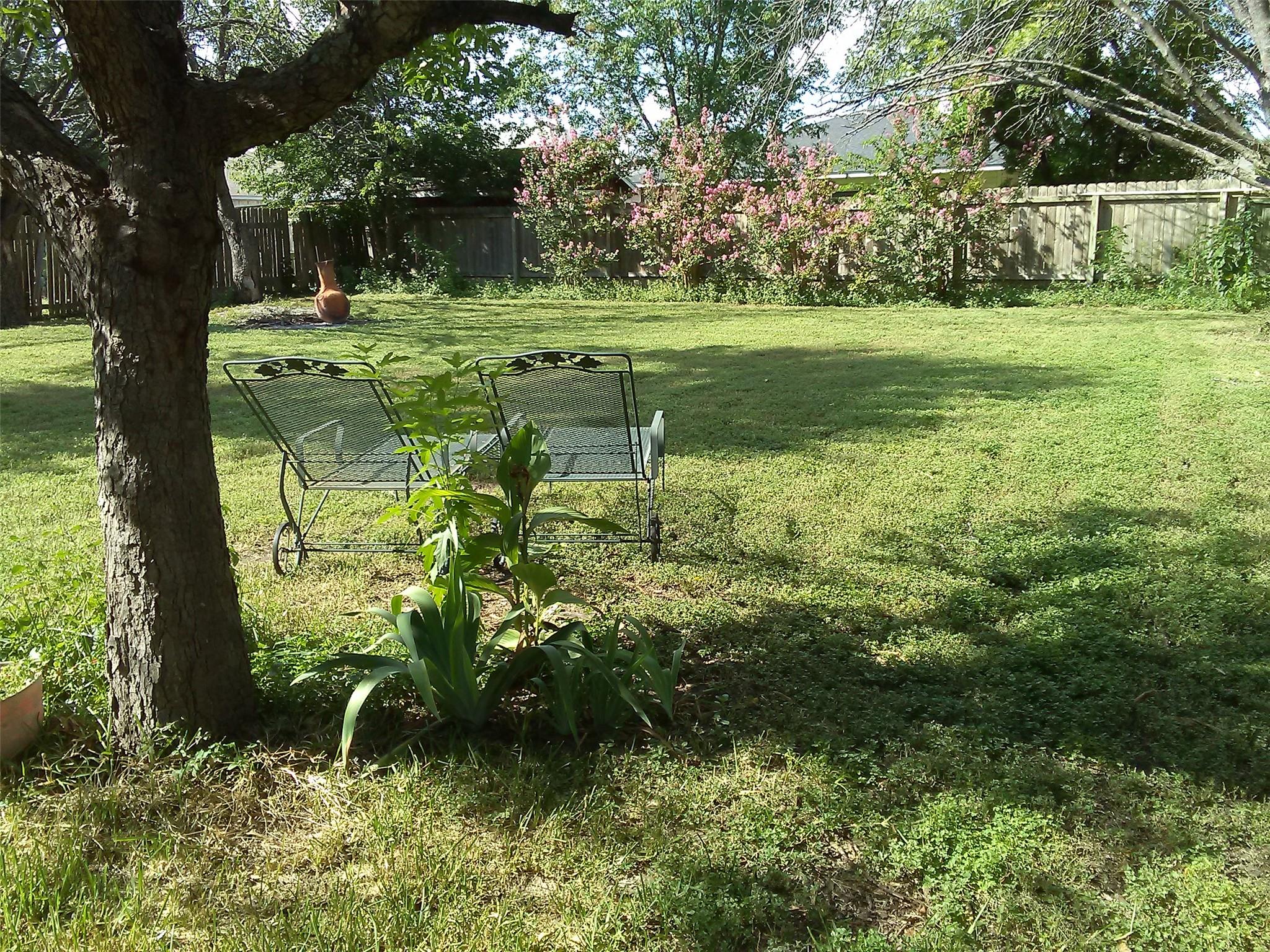 4184925 Property Photo 3