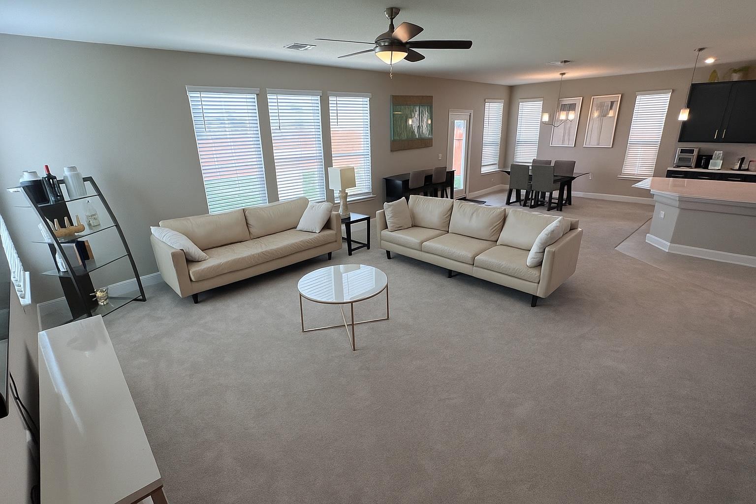 4600 Colmar Dr Property Photo 13
