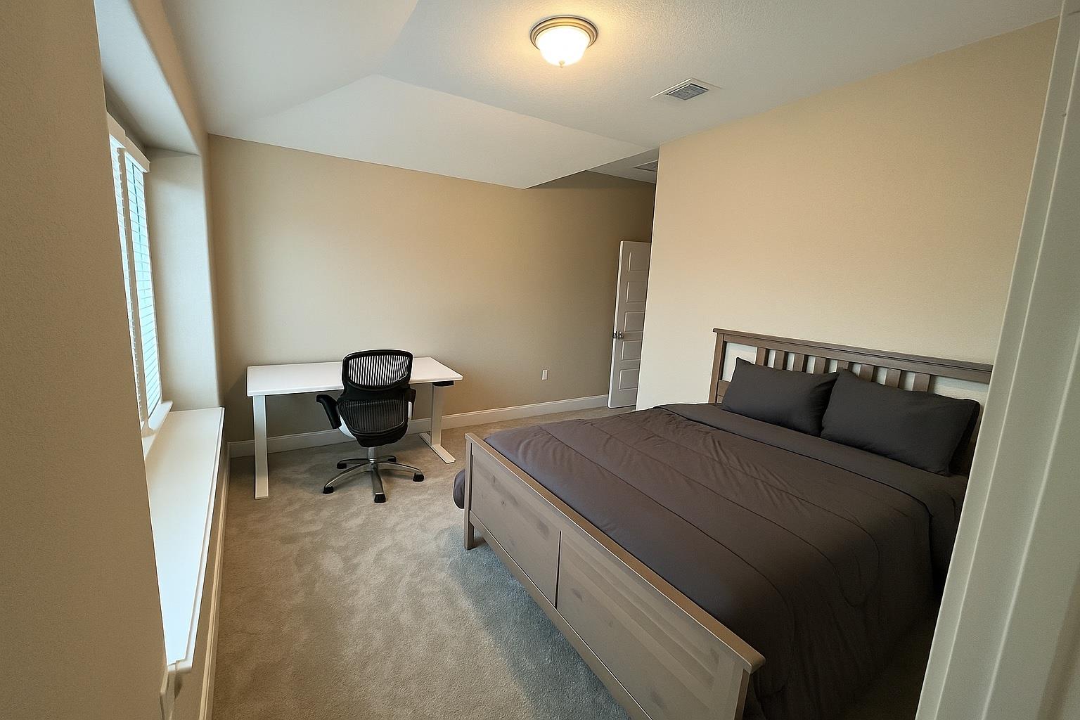 4600 Colmar Dr Property Photo 20