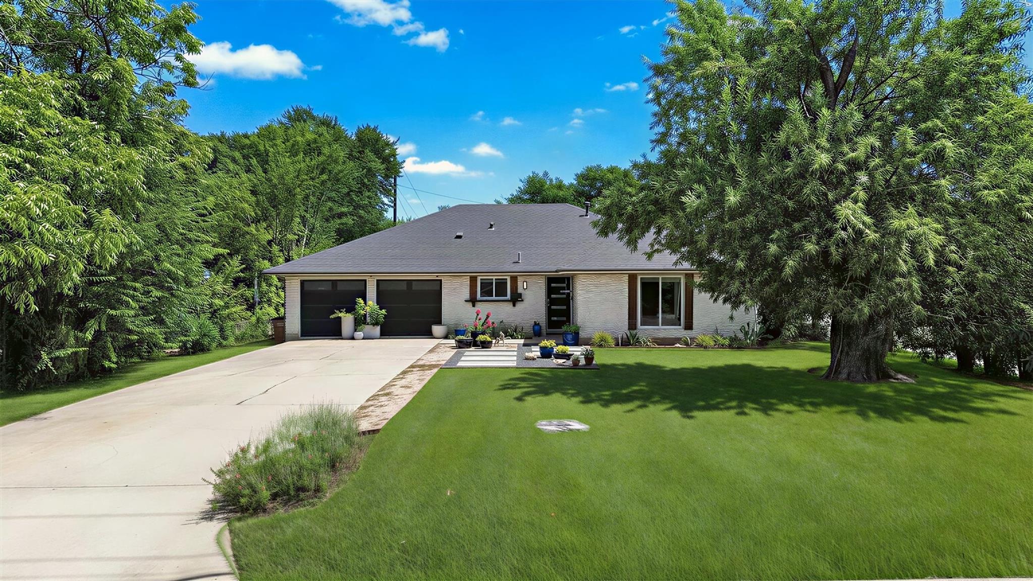 2018 Wheless Ln Property Photo 2