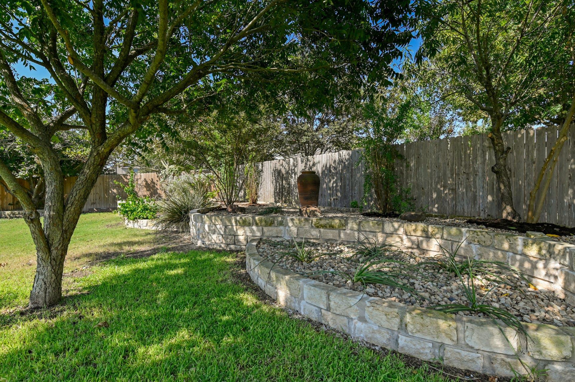 20308 Farm Pond Ln Property Photo 24