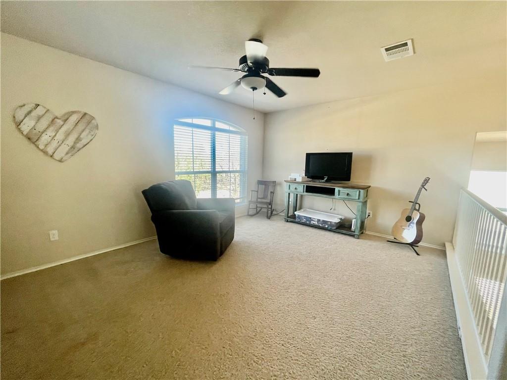 1010 Aiken Dr Property Photo 22