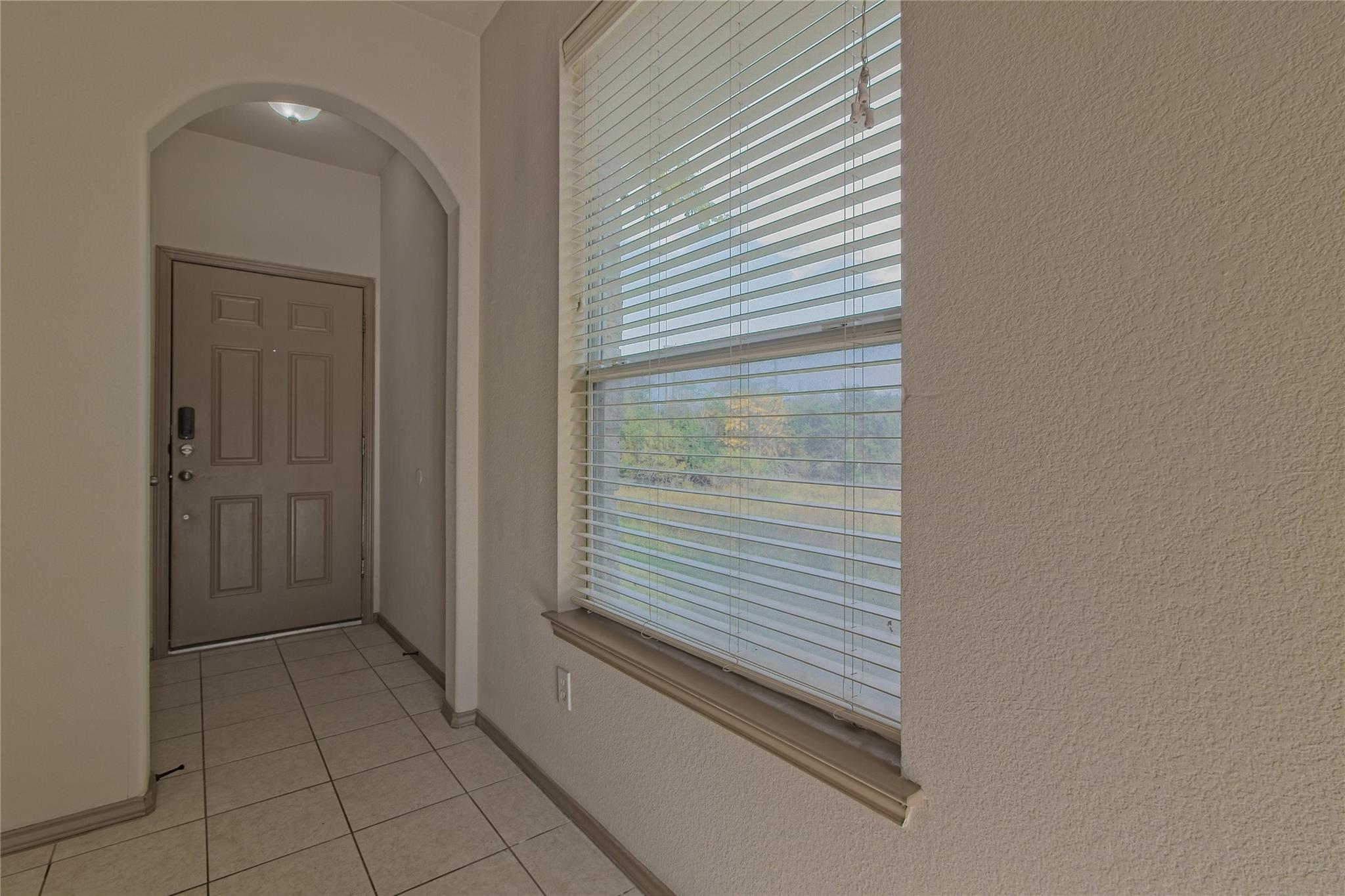2903 Whisper Oaks Rd D Property Photo 6
