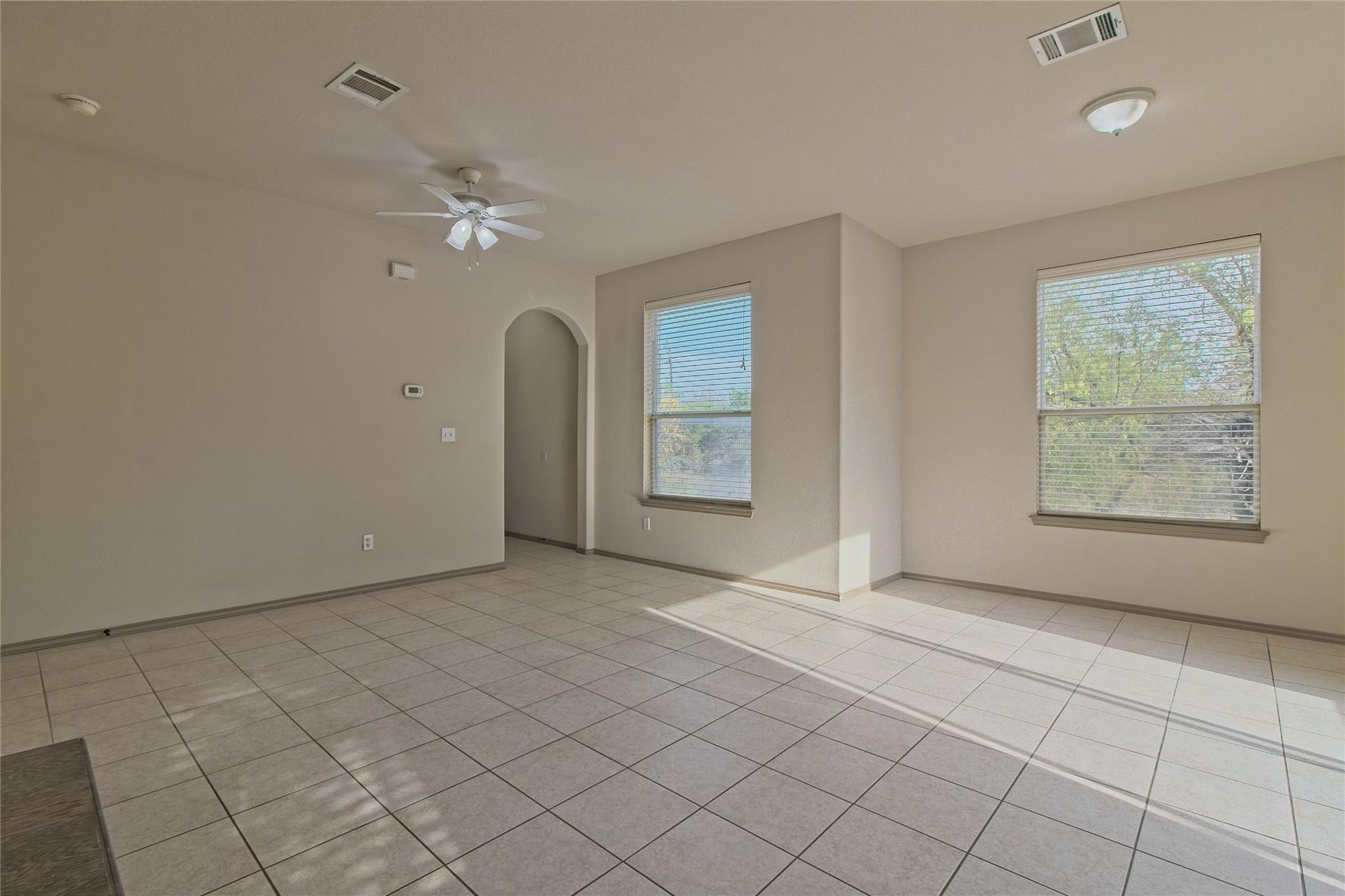 2903 Whisper Oaks Rd D Property Photo 11