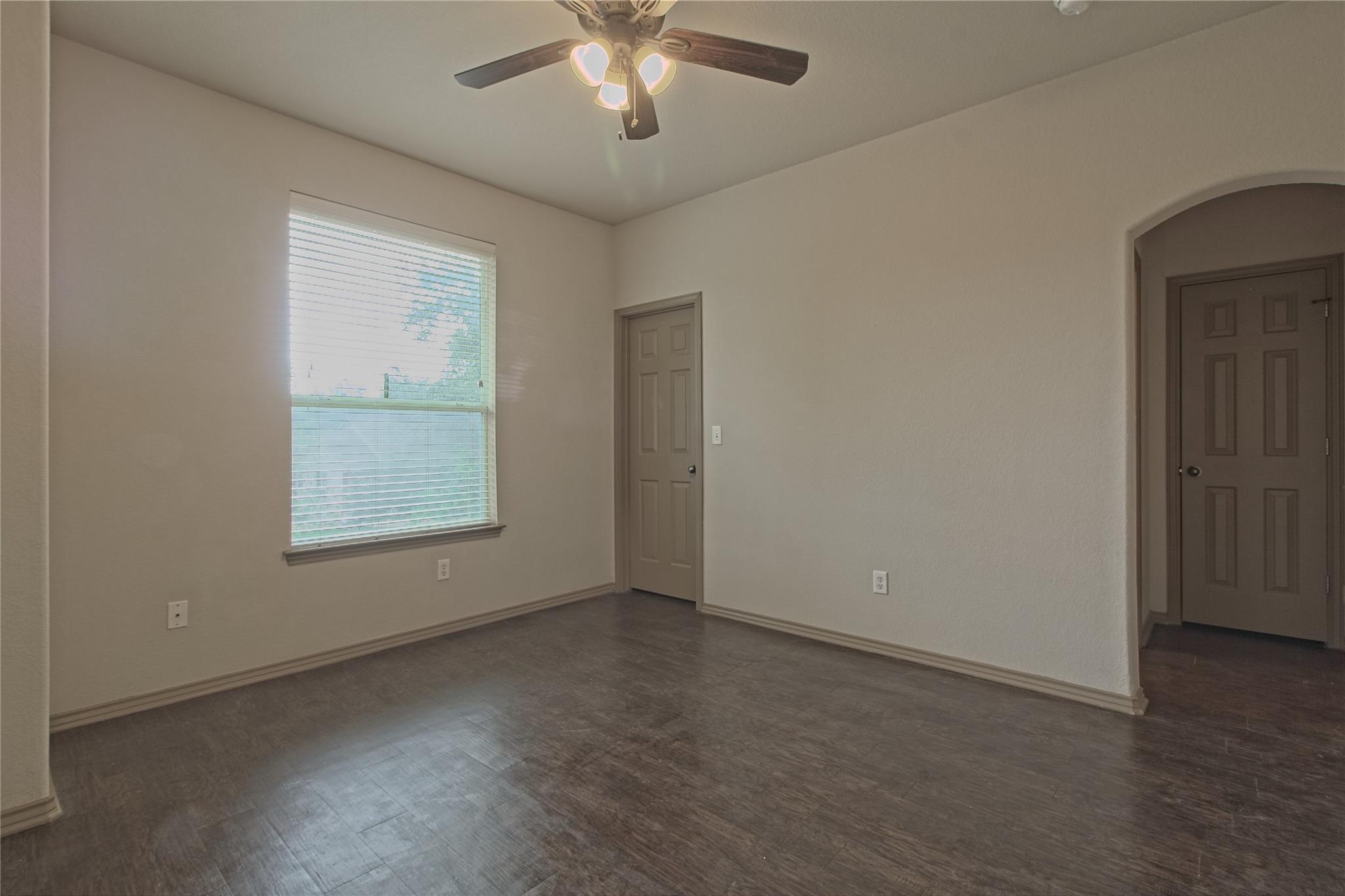 2903 Whisper Oaks Rd D Property Photo 16