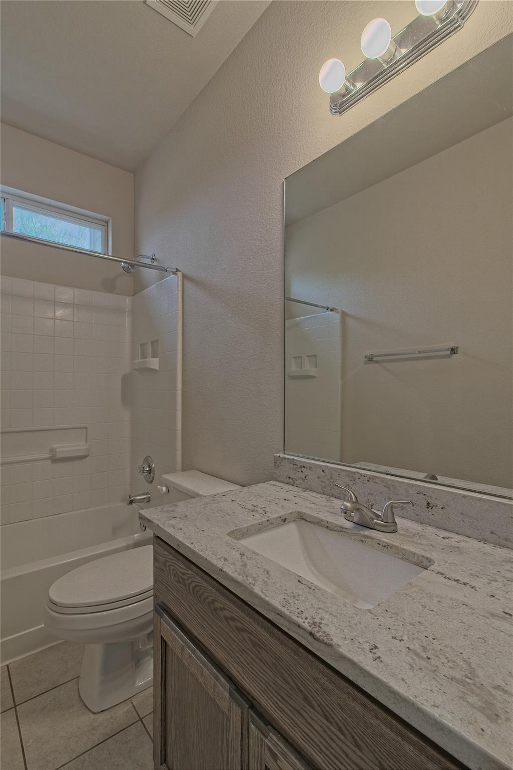 2903 Whisper Oaks Rd D Property Photo 18