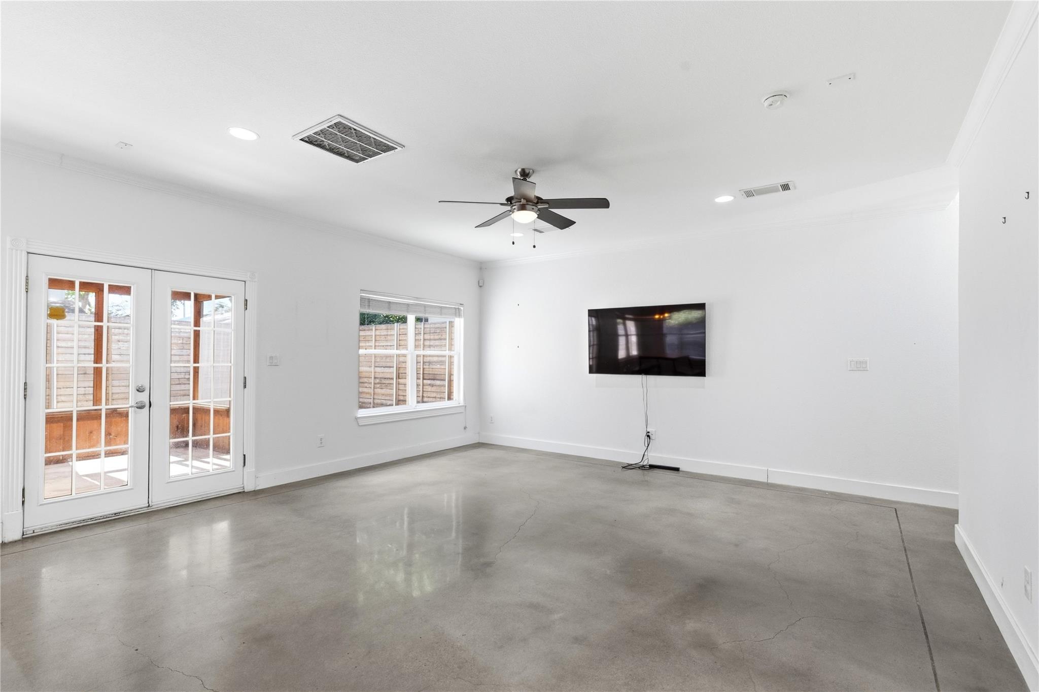 2610 Hidalgo St Property Photo 13