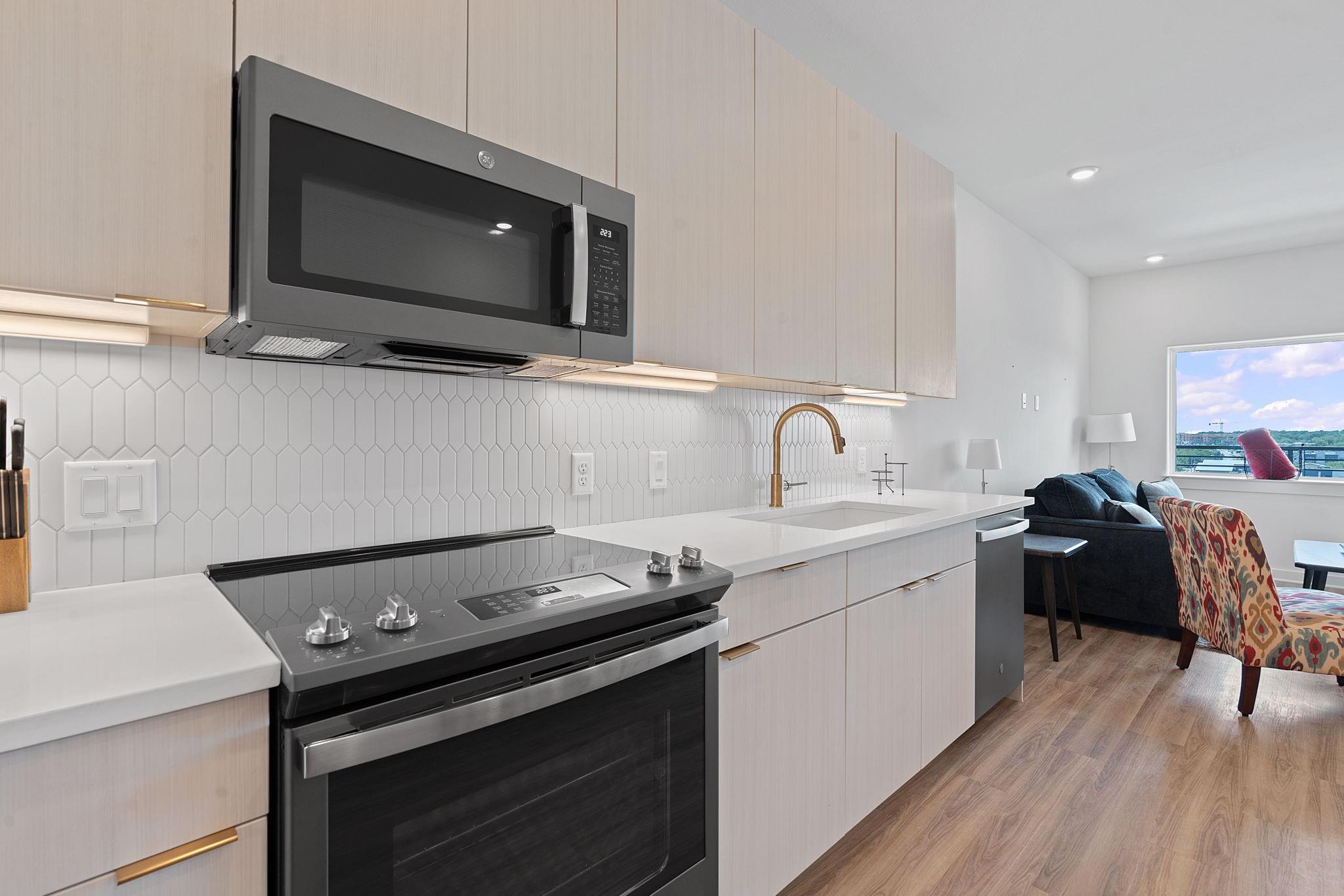4802 S Congress Ave #419 Property Photo 15