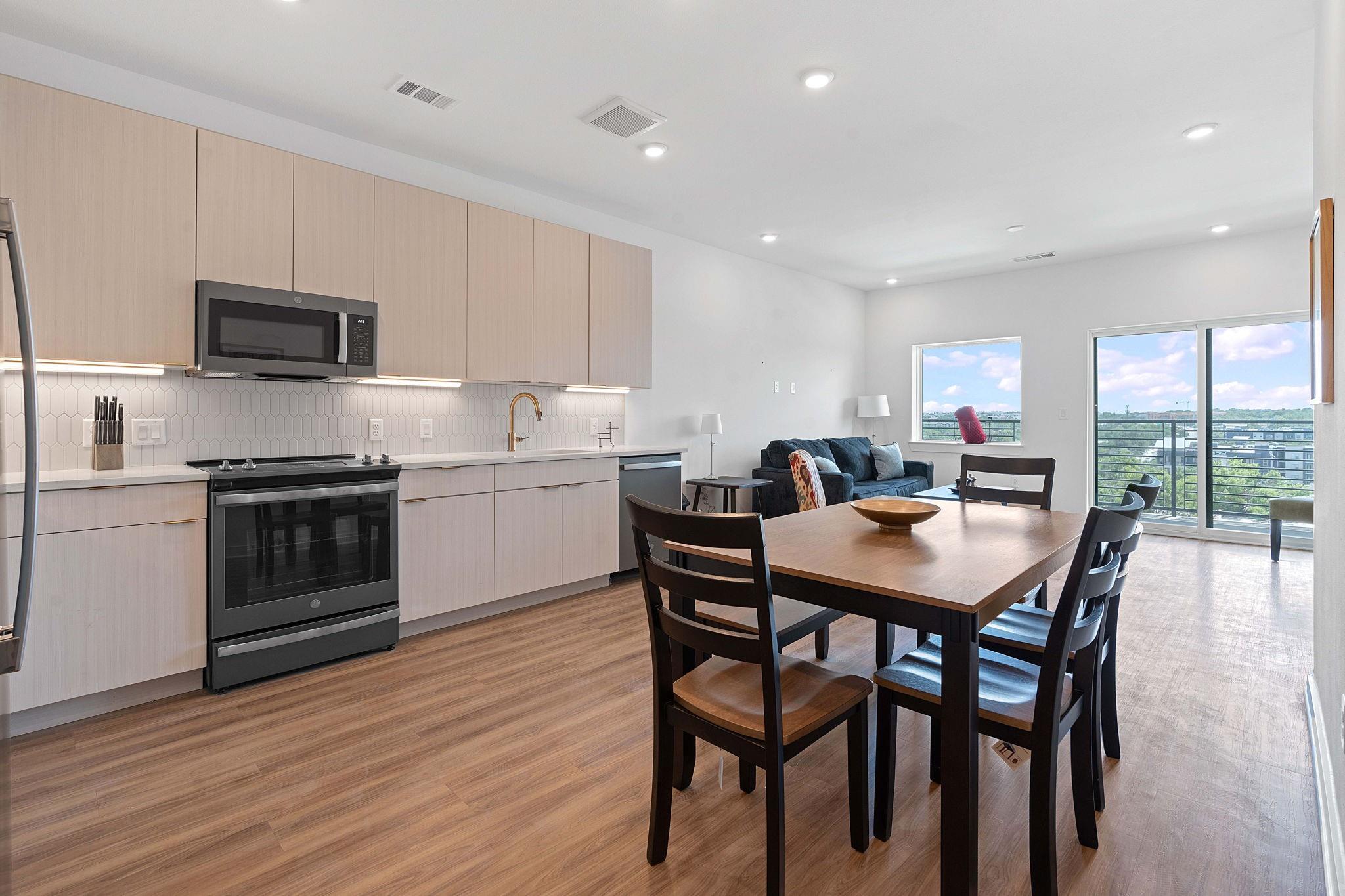 4802 S Congress Ave #419 Property Photo 16