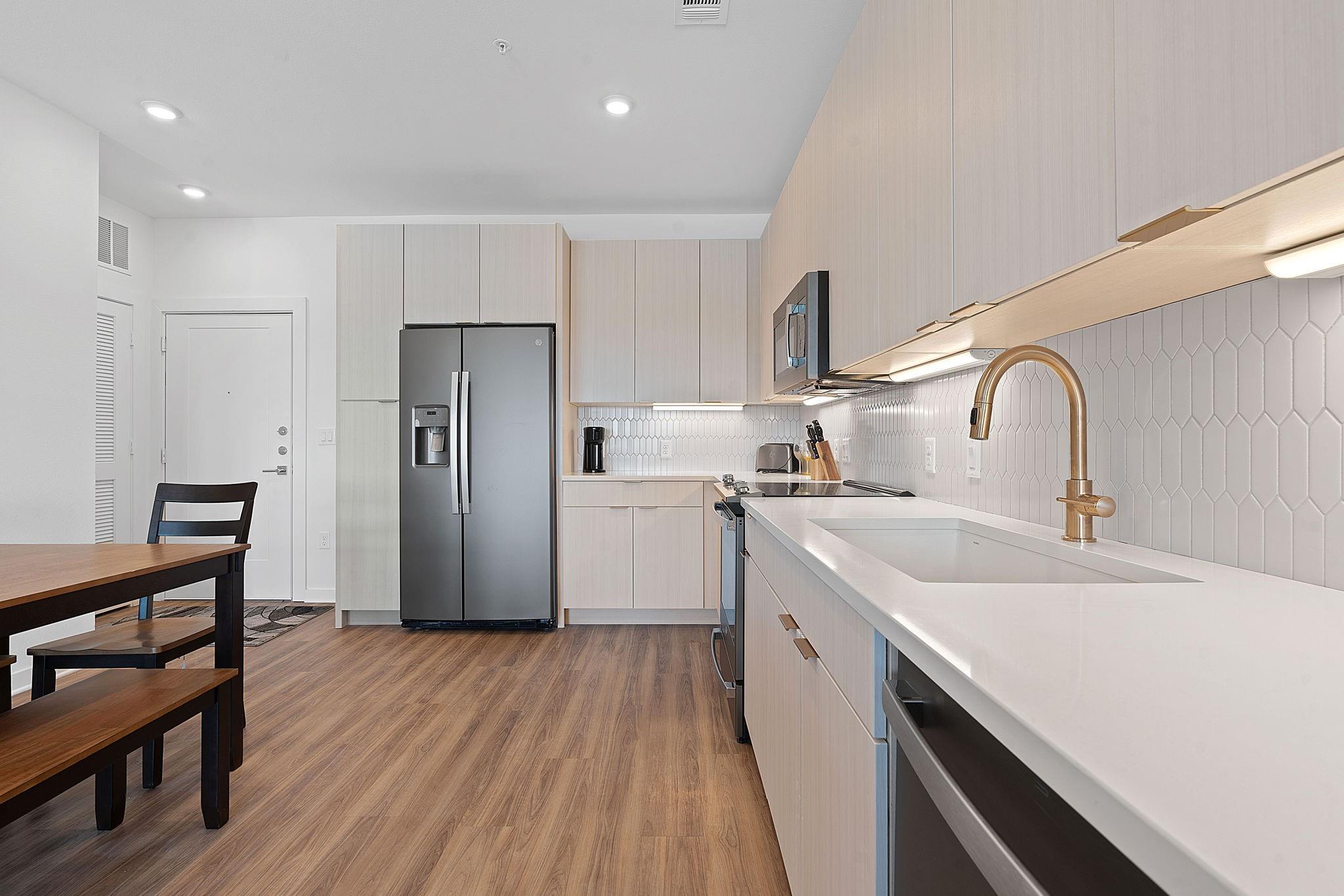 4802 S Congress Ave #419 Property Photo 17