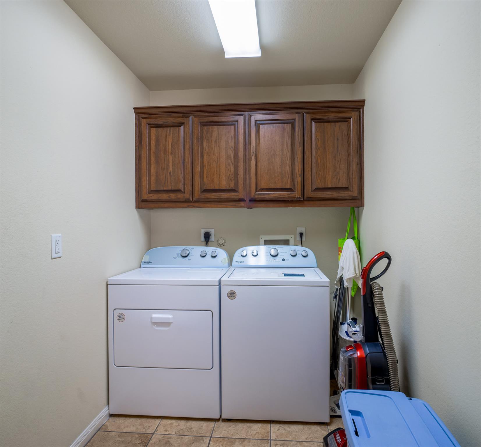 212 Cailin Ct Property Photo 17