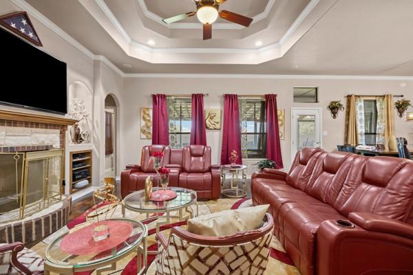 2109 Whippoorwill Rd Property Photo 5