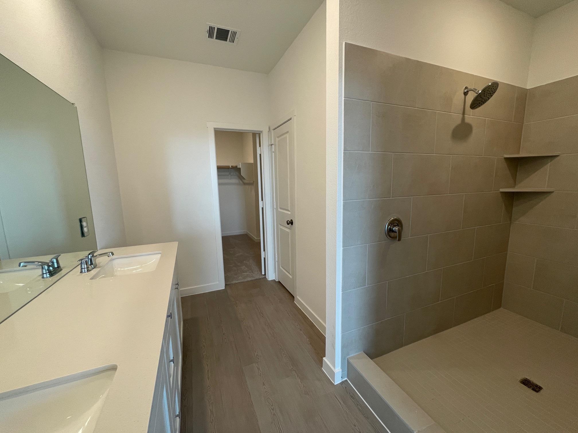 433 Sormonne Loop Property Photo 5