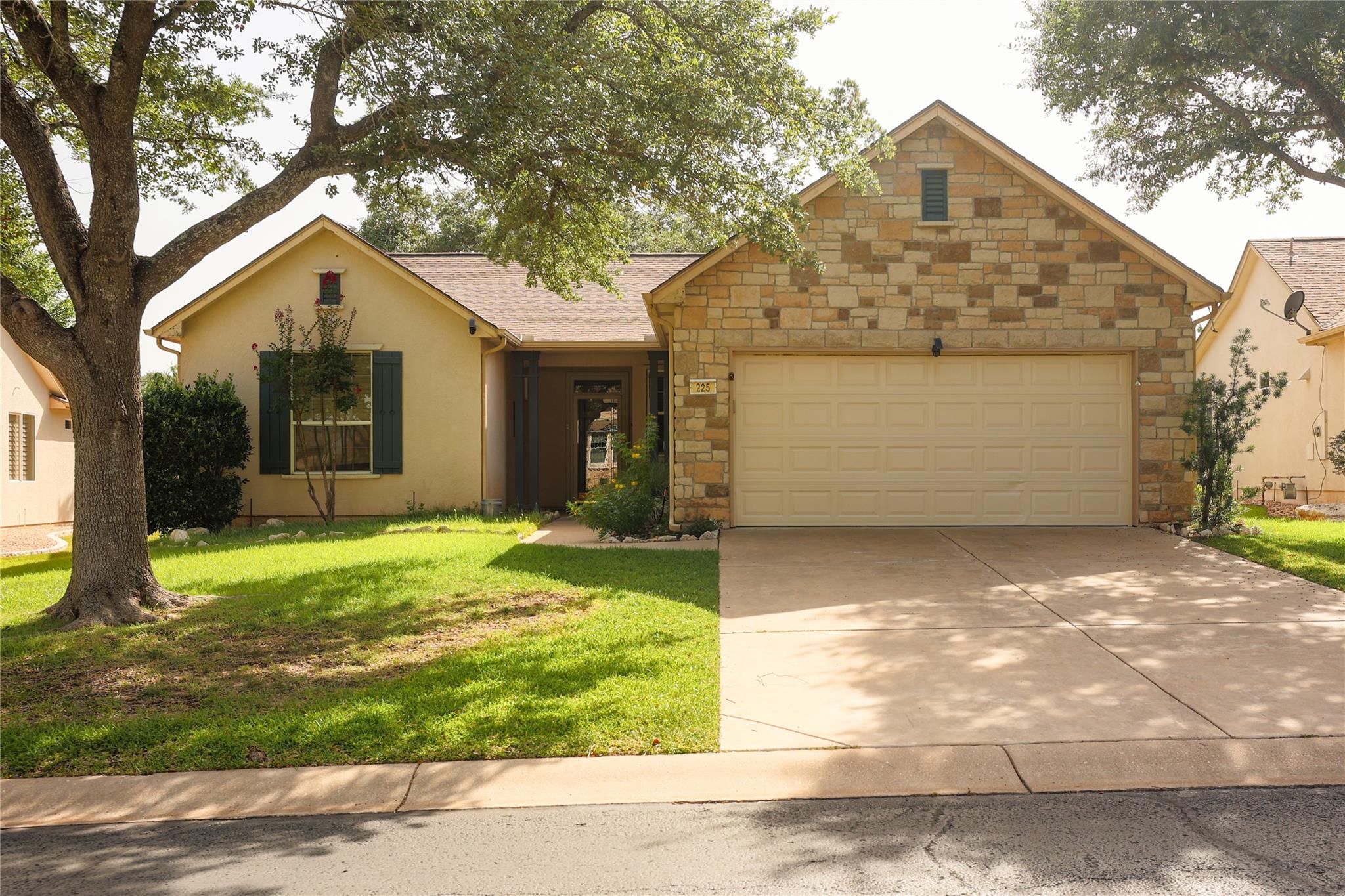 225 Red Poppy Trl Property Photo 23
