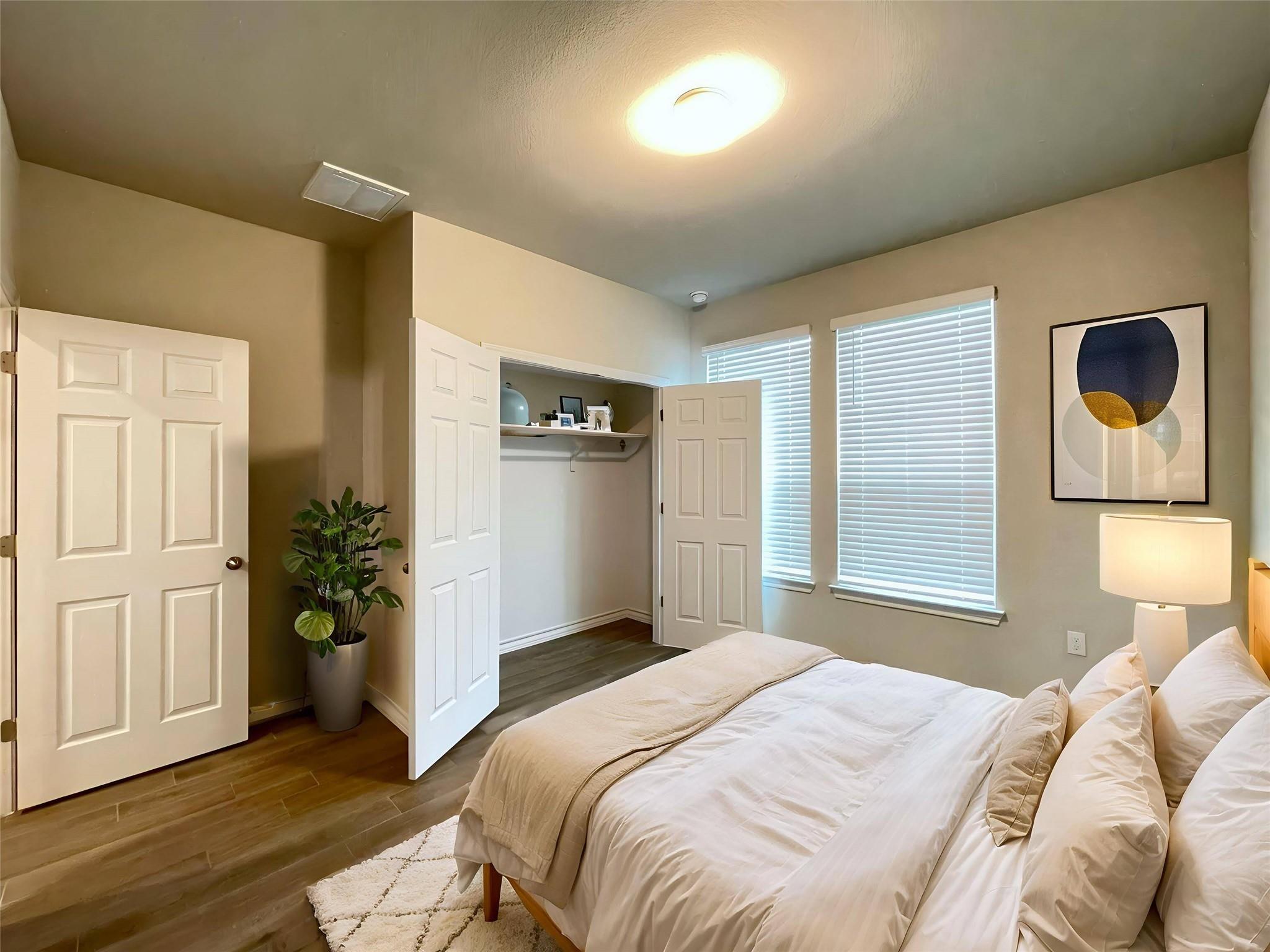 1602 Jacey Way Property Photo 10