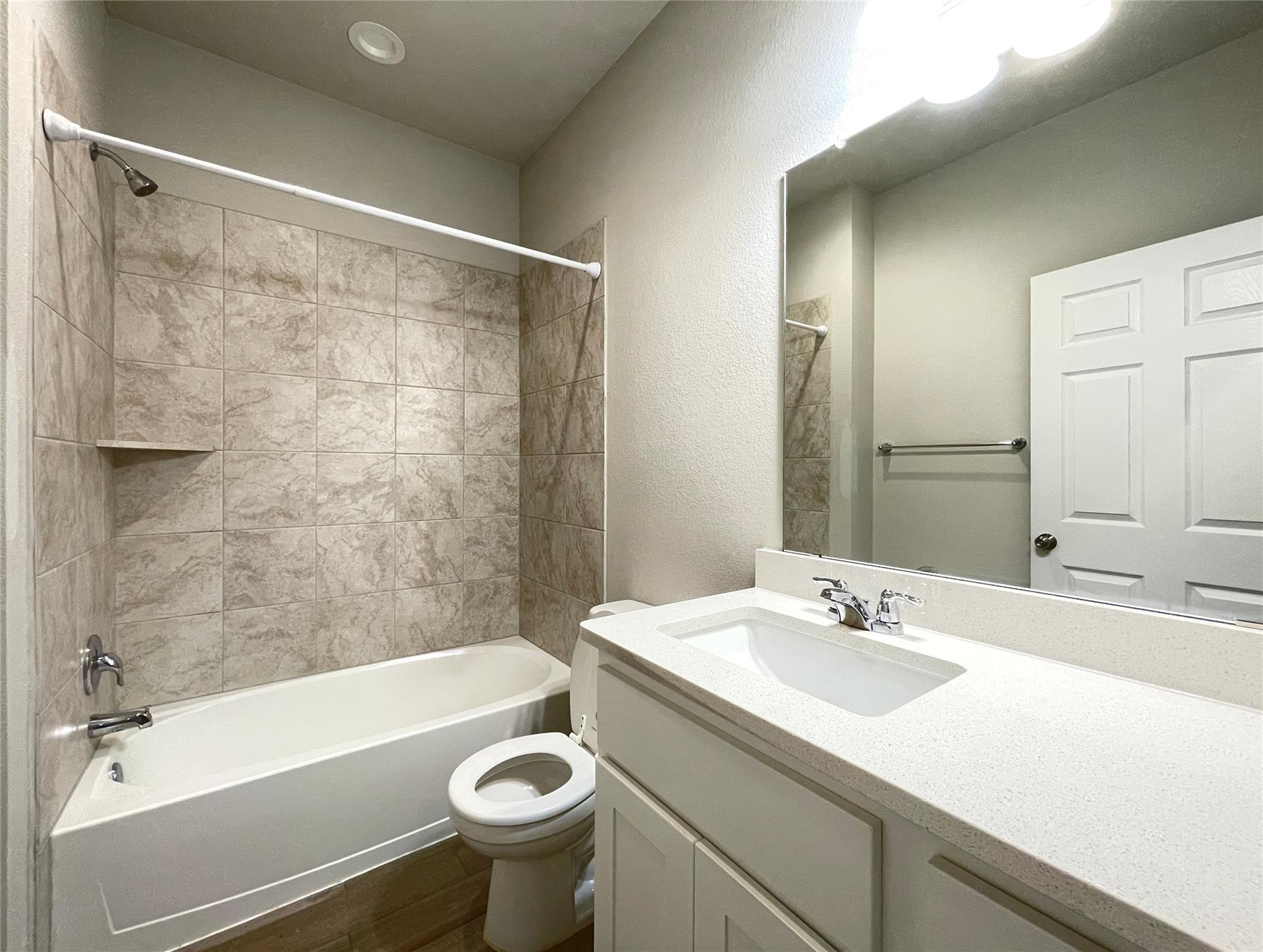 1602 Jacey Way Property Photo 11