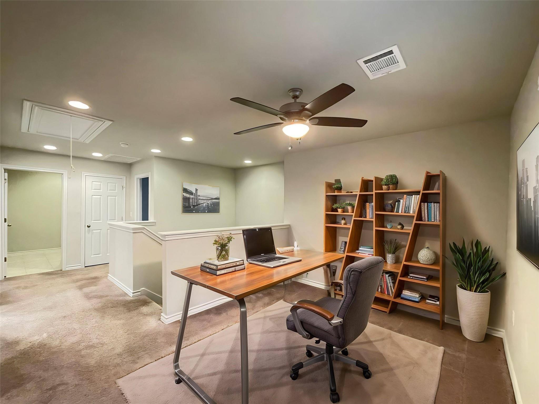 1602 Jacey Way Property Photo 13