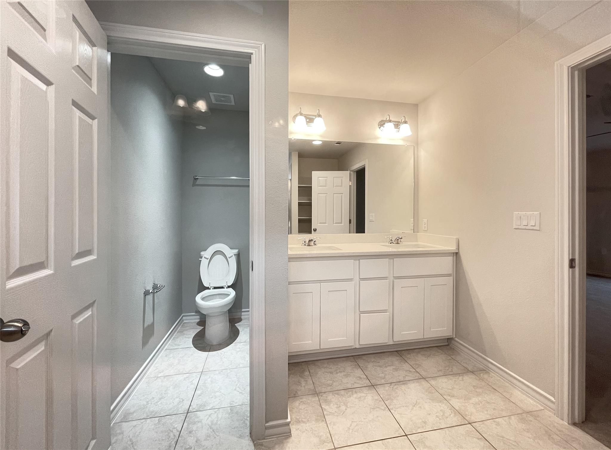 1602 Jacey Way Property Photo 19