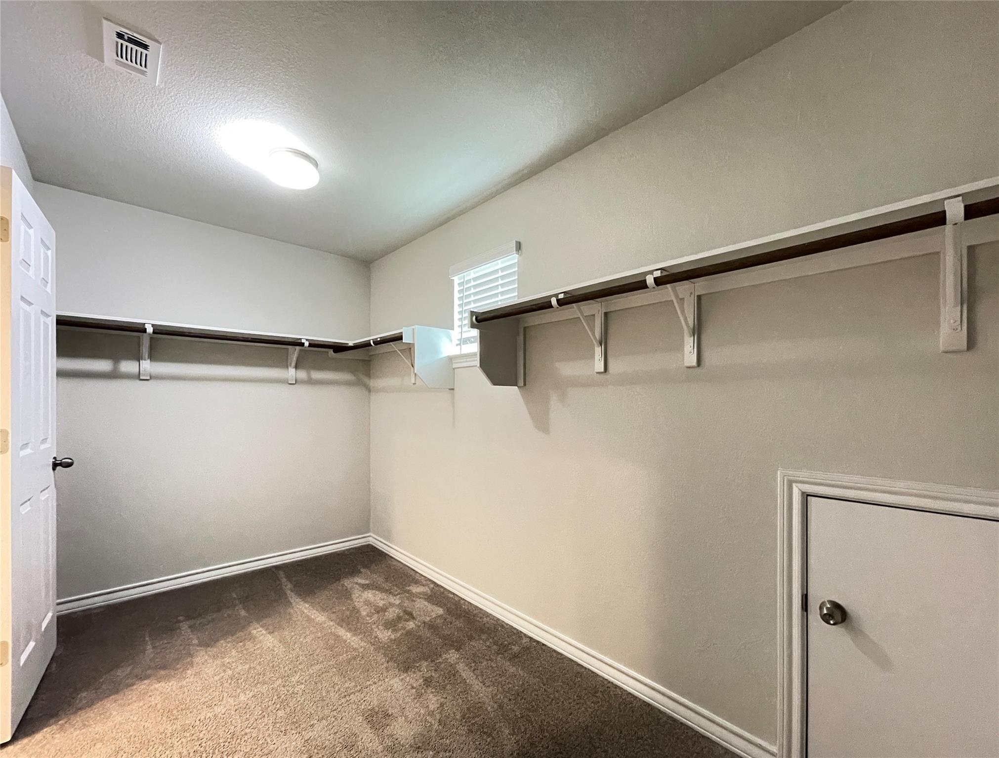 1602 Jacey Way Property Photo 20