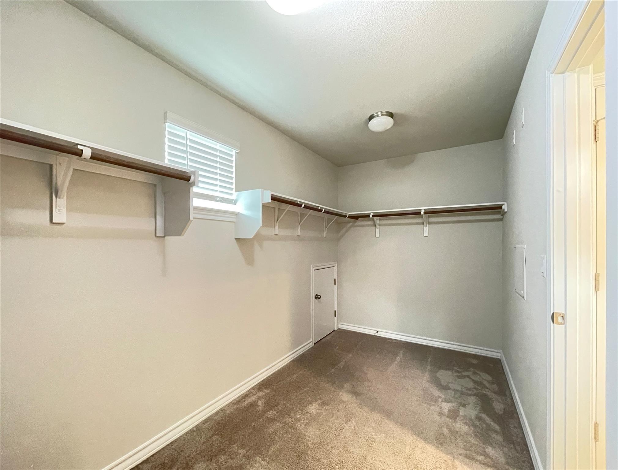 1602 Jacey Way Property Photo 21