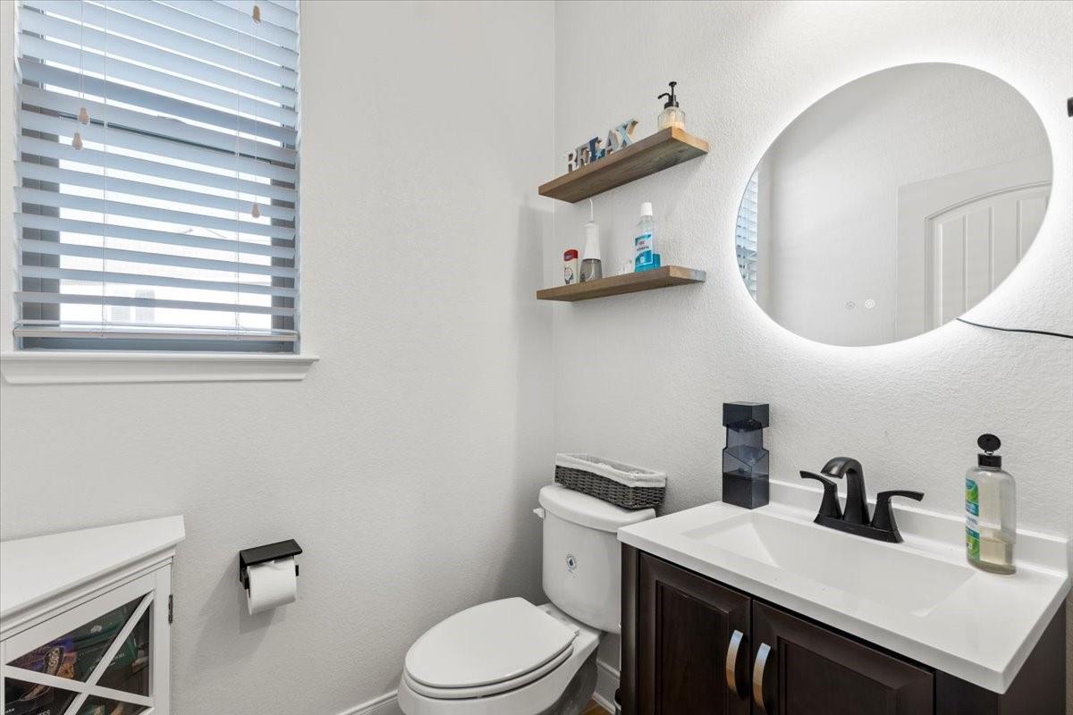 6713 Ondantra Bnd Property Photo 14
