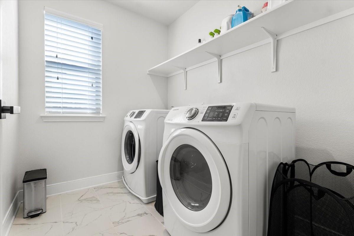 6713 Ondantra Bnd Property Photo 22
