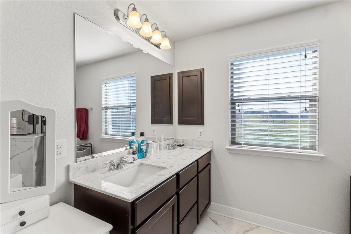 6713 Ondantra Bnd Property Photo 26