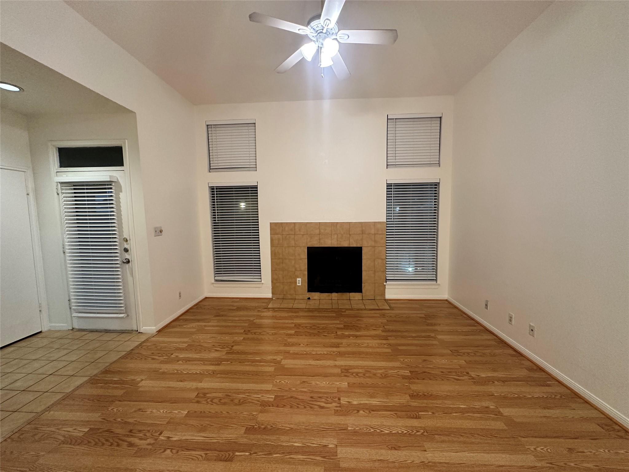 1906 Robbins Pl #308 Property Photo 2