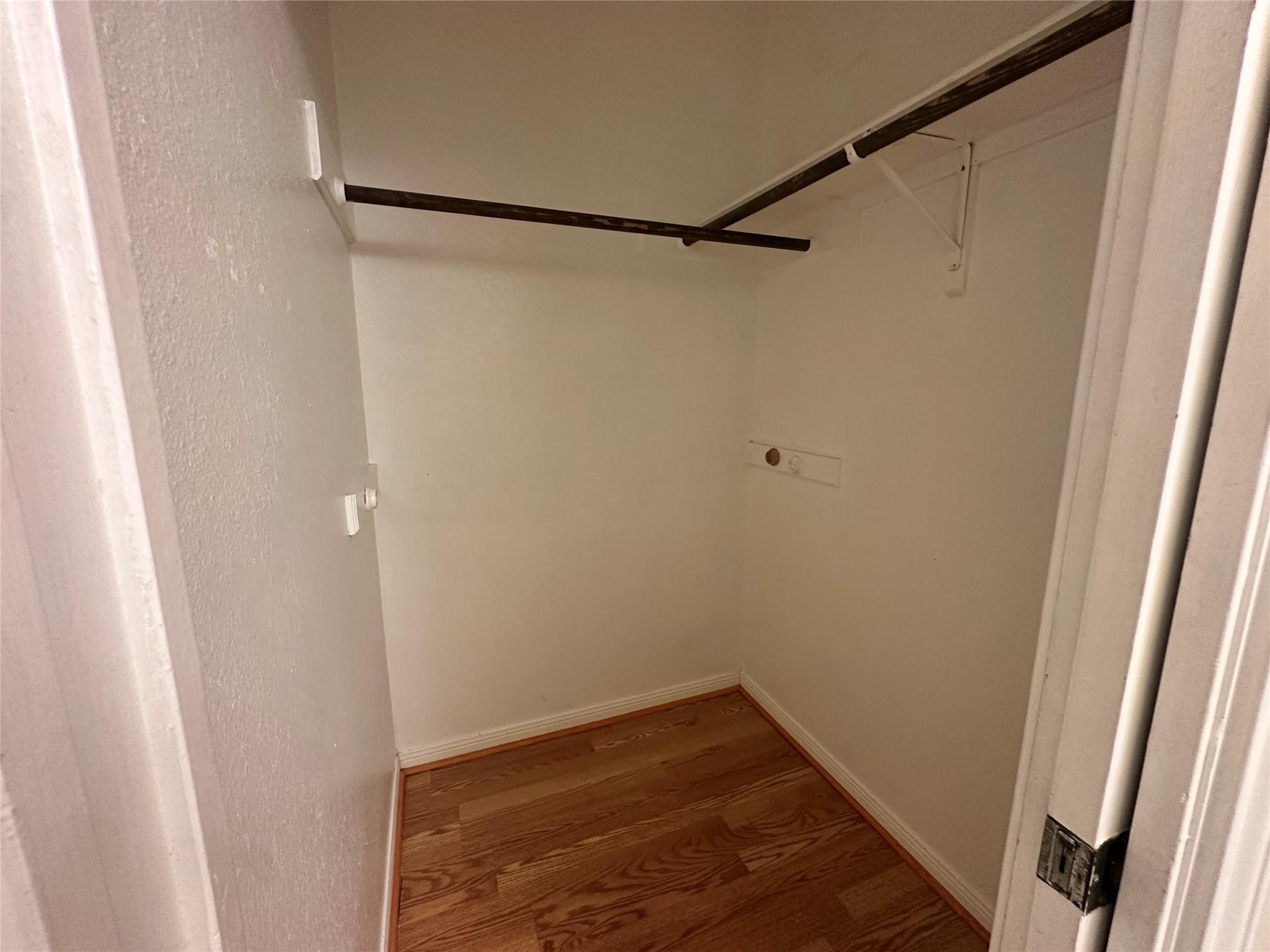 1906 Robbins Pl #308 Property Photo 21