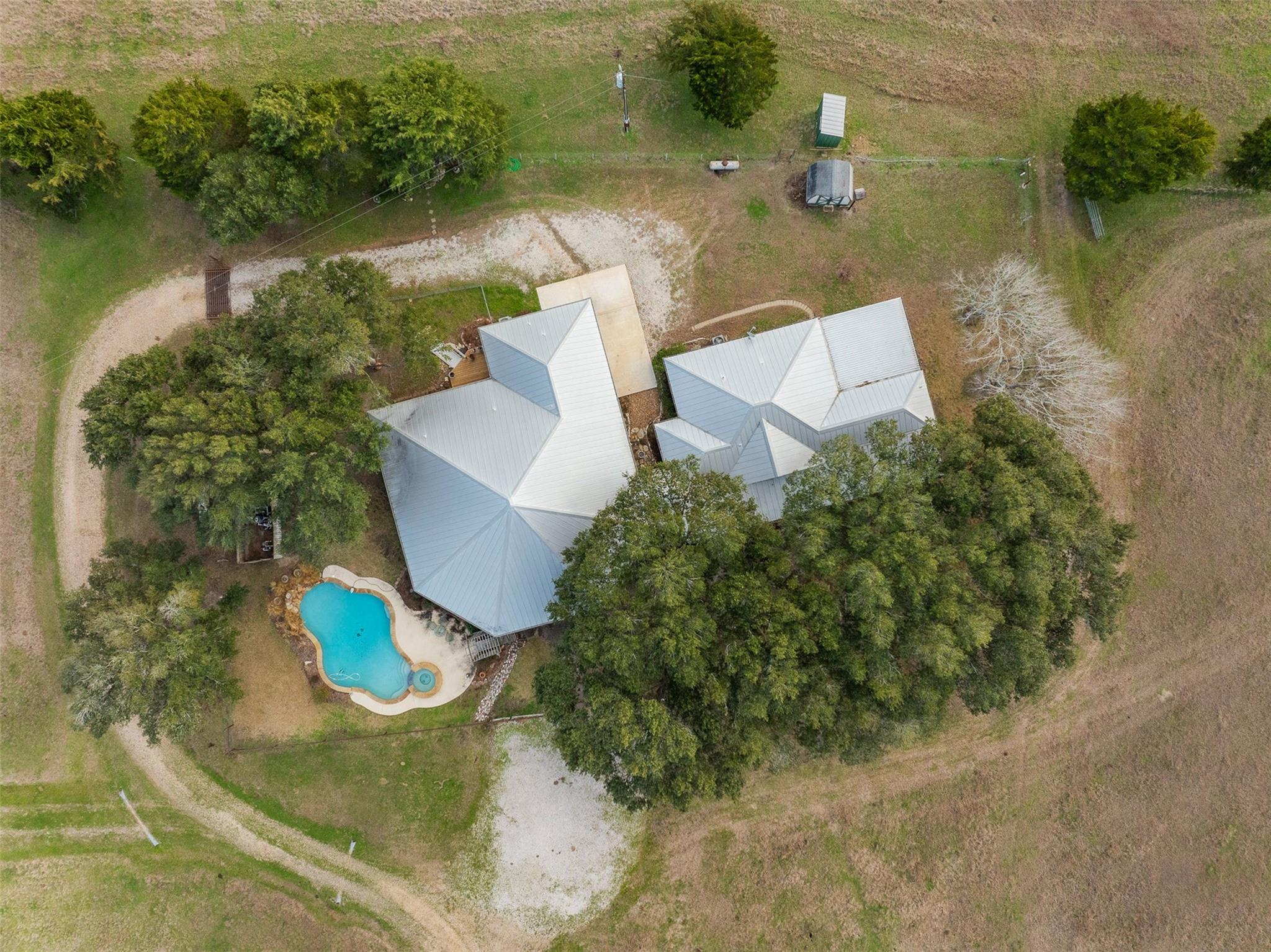 2346 Bruno Rd Property Photo 4