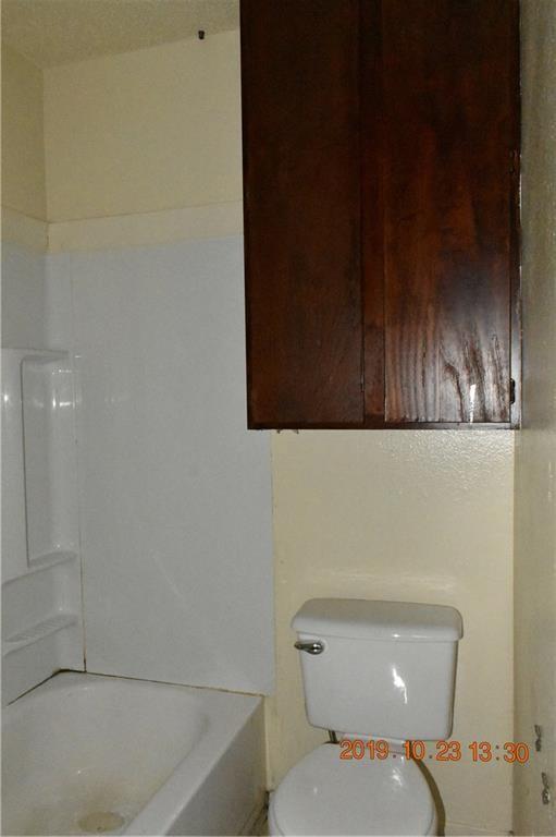 1908 West Loop #a Property Photo 10