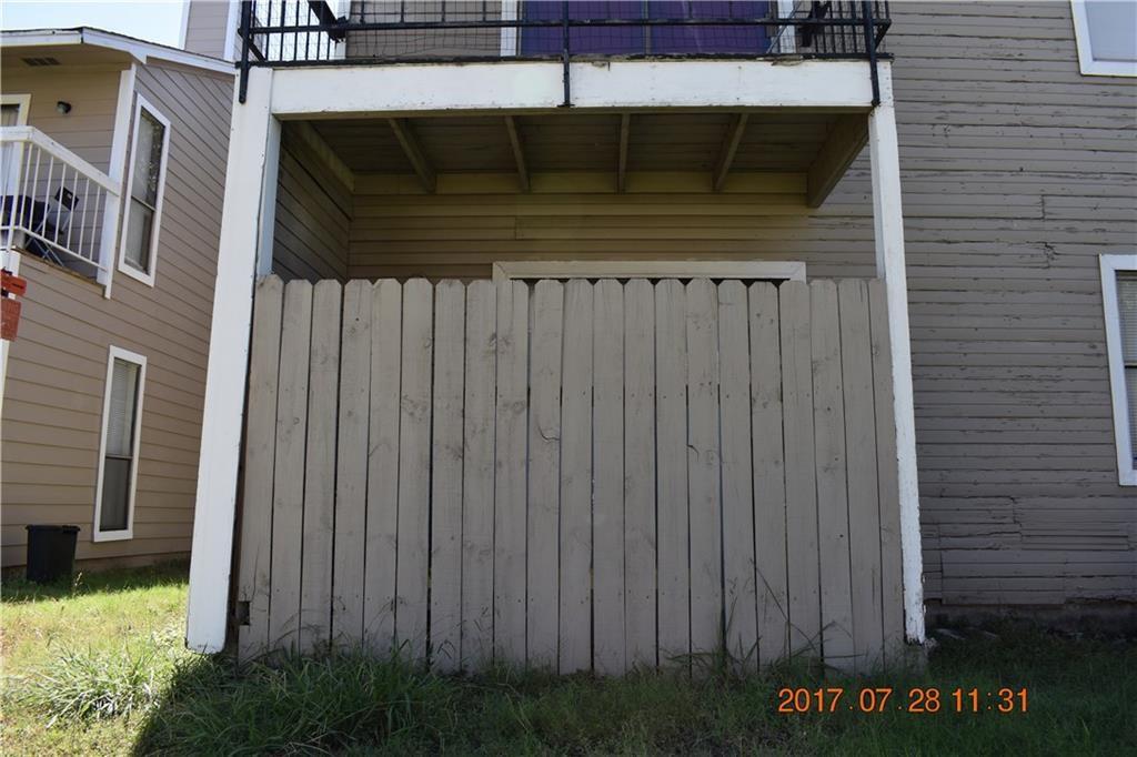 1908 West Loop #a Property Photo 12