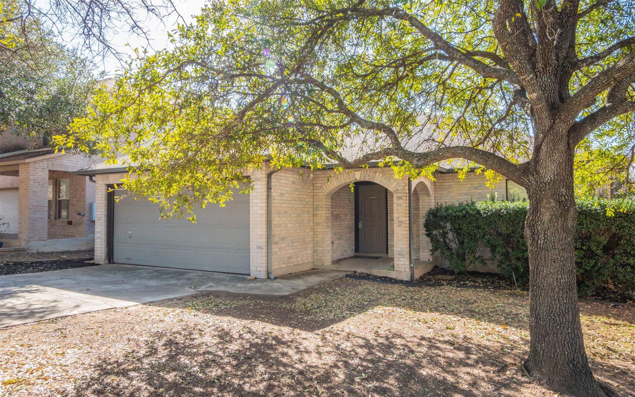 1814 Carriage Club Dr Property Photo