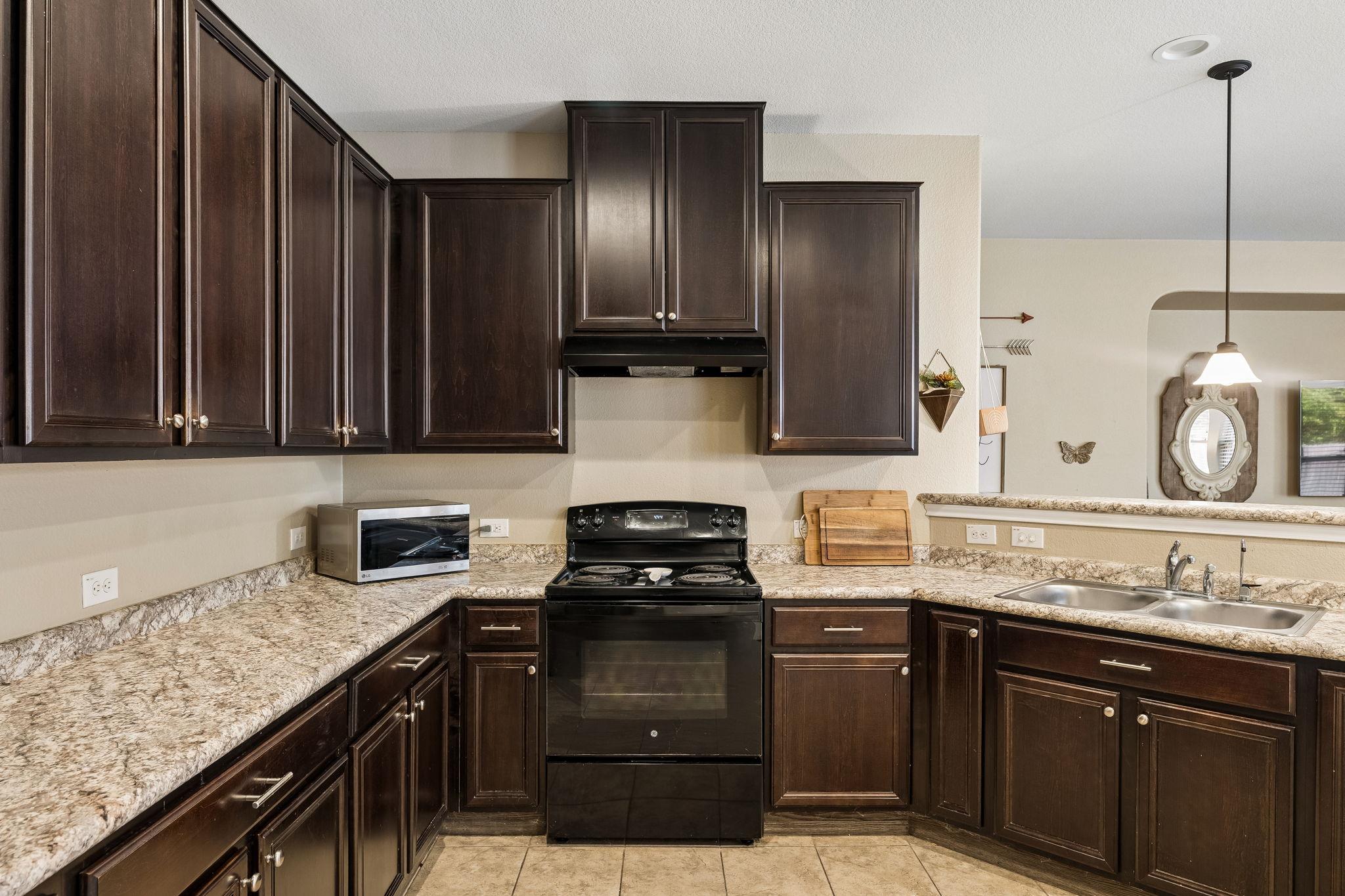 1113 Yellow Iris Rd Property Photo 10