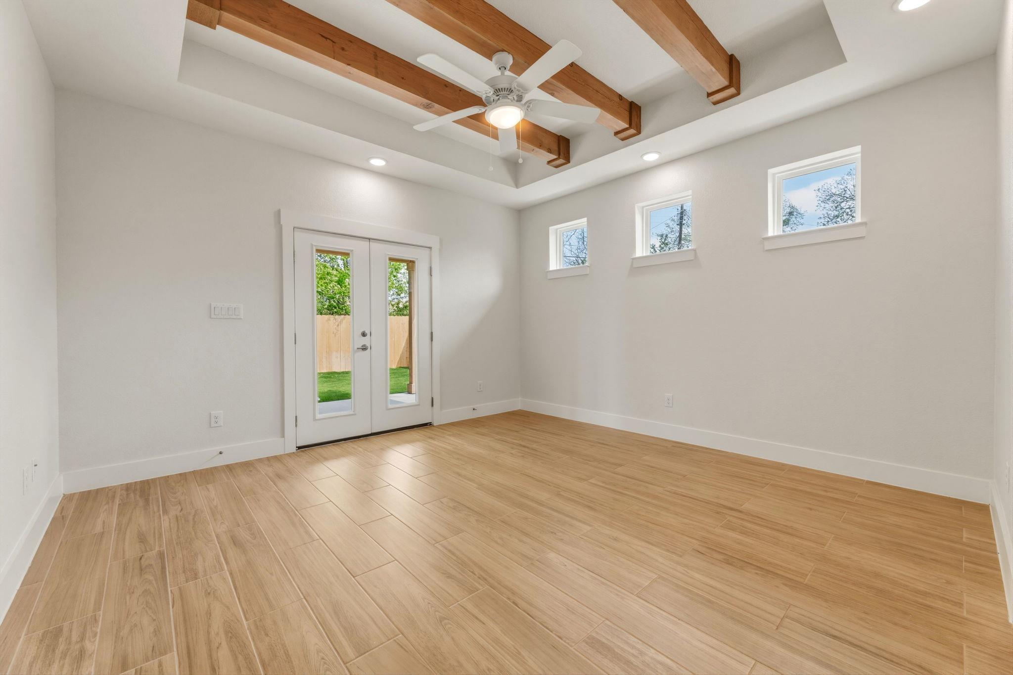 1412 Kent St Property Photo 22