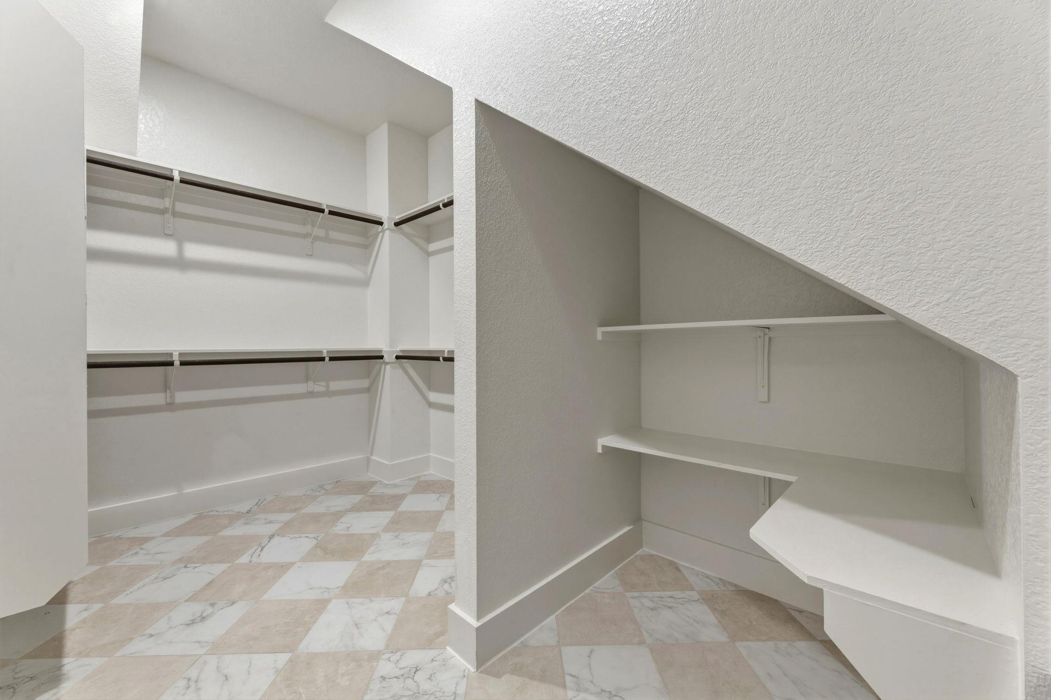 1412 Kent St Property Photo 24