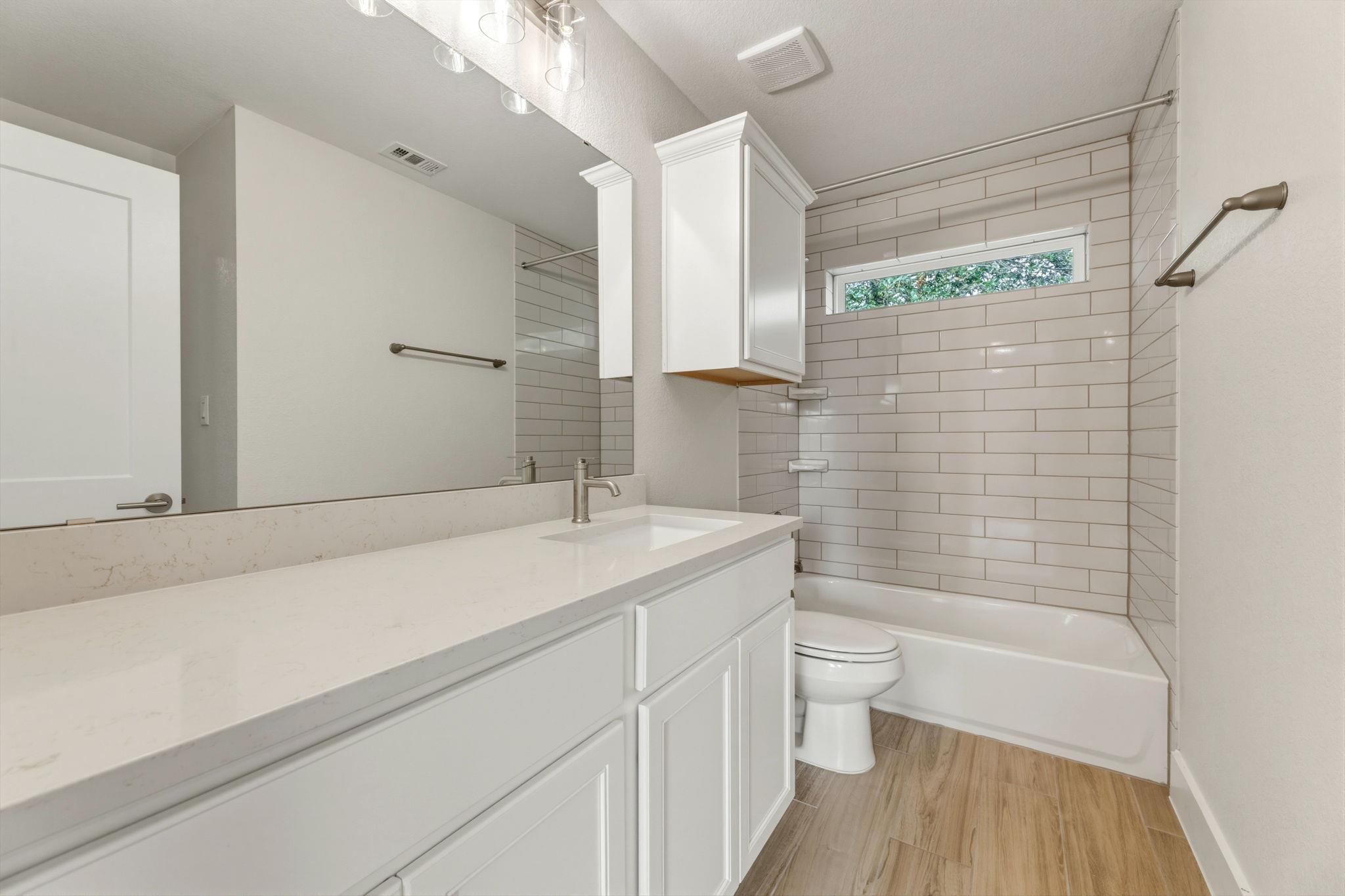 1412 Kent St Property Photo 34