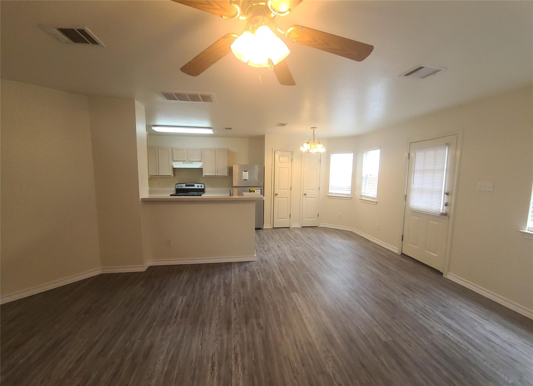 132 Cedargrove None Property Photo 2