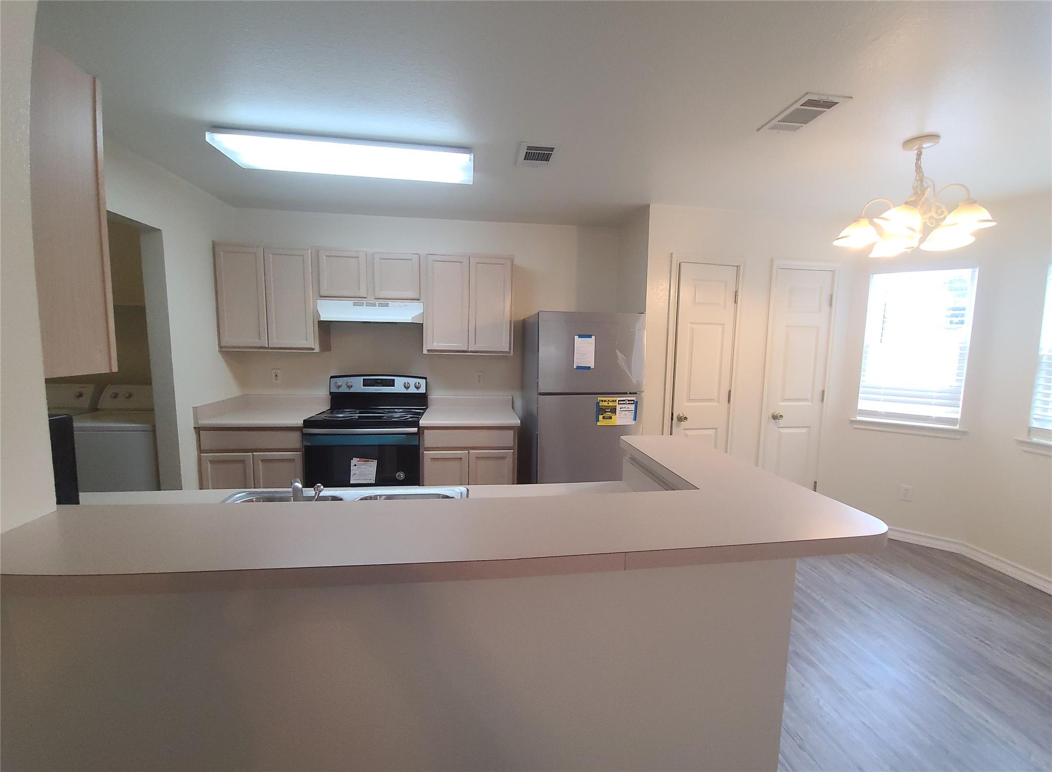 132 Cedargrove None Property Photo 5