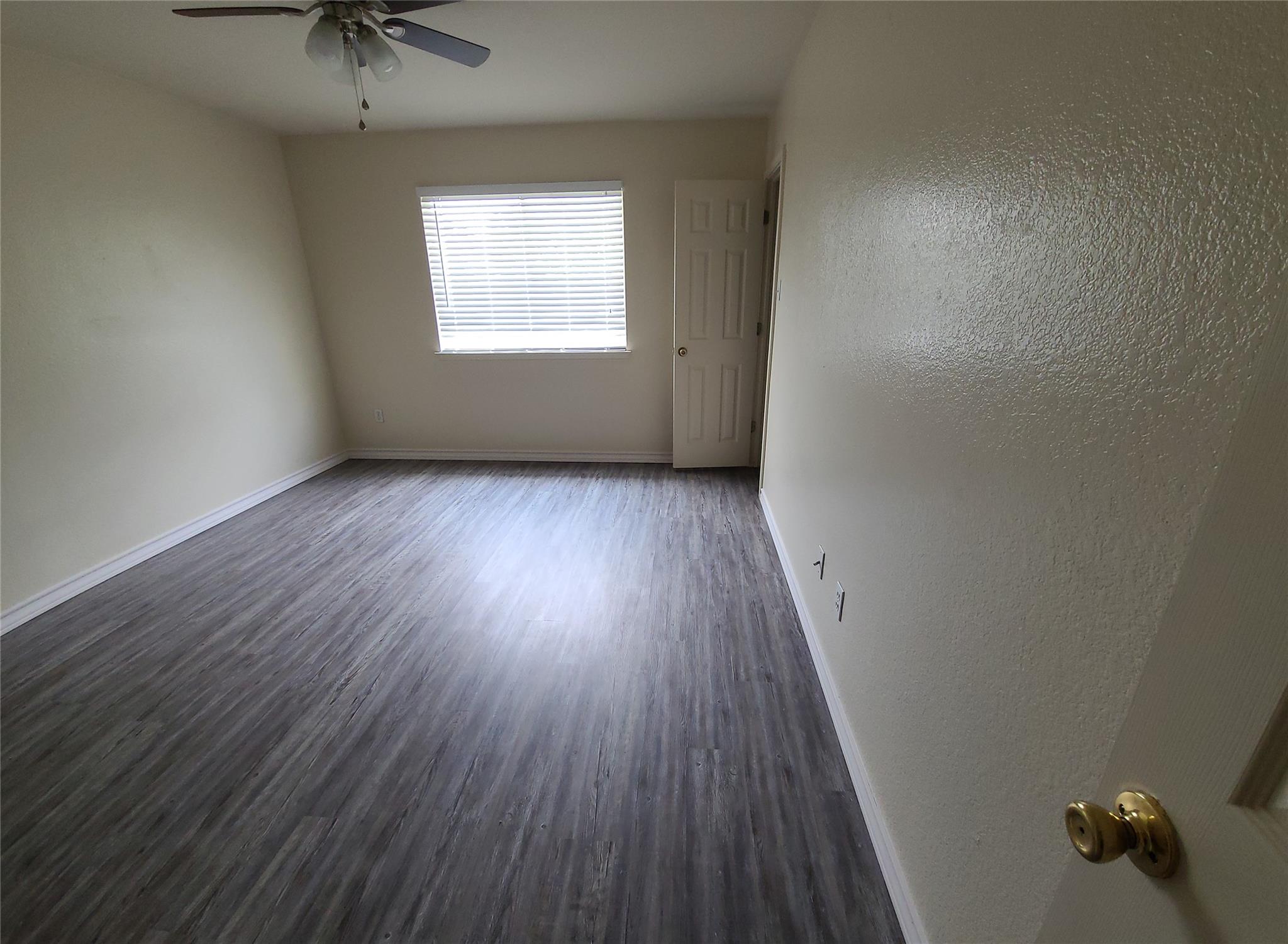 132 Cedargrove None Property Photo 8