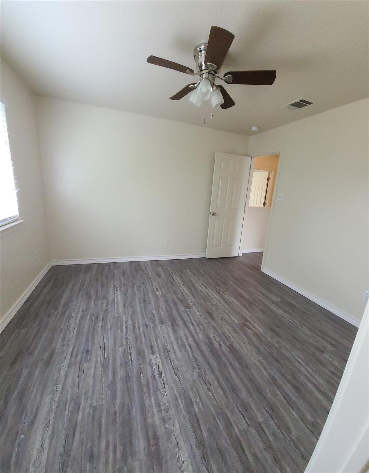 132 Cedargrove None Property Photo 10