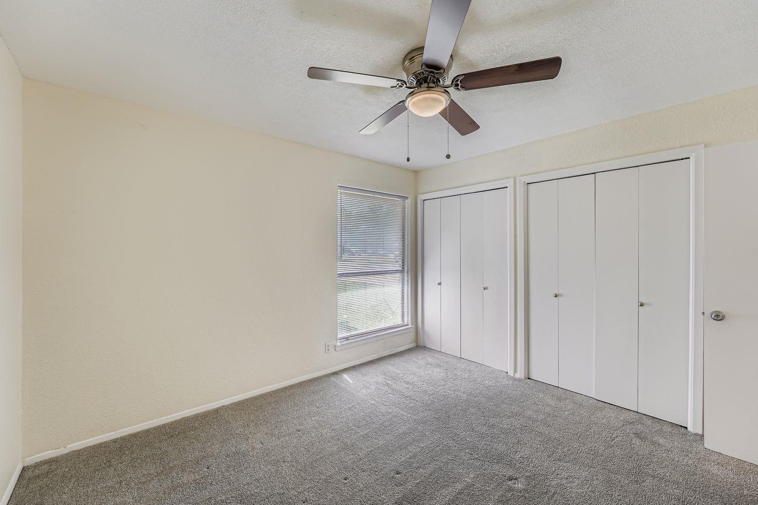 1408 Wroxton Way Property Photo 21