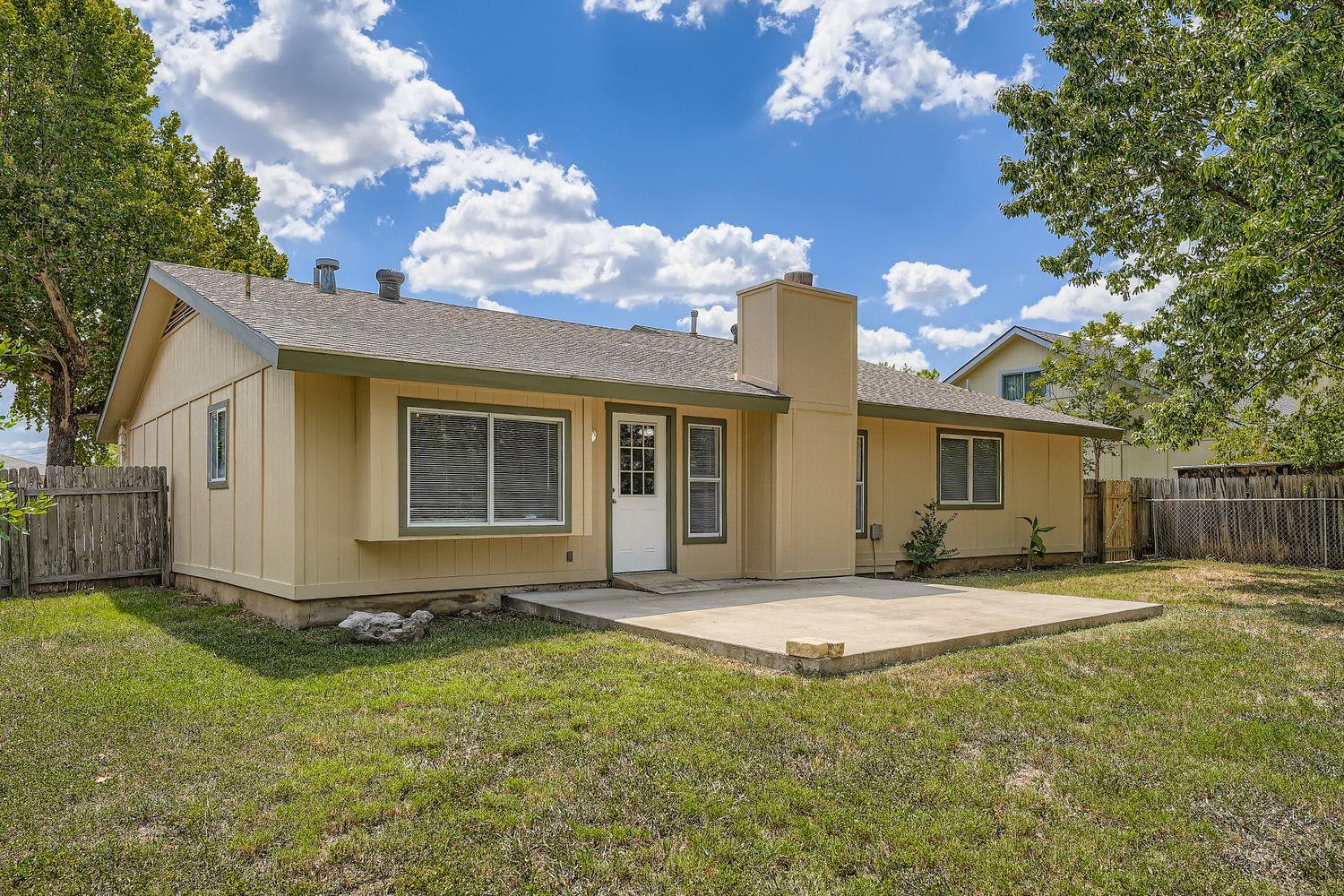 1408 Wroxton Way Property Photo 26