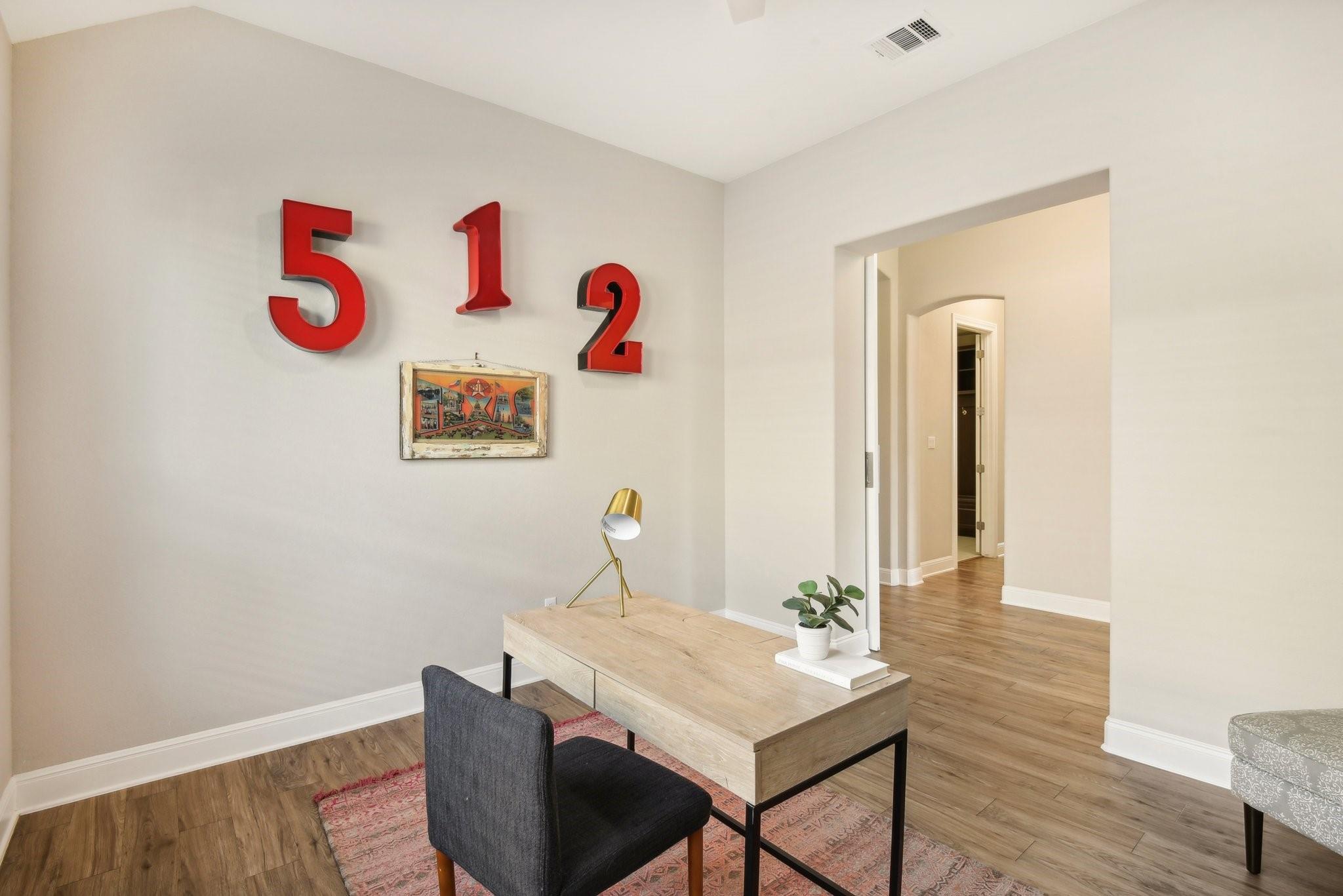 250 N Sage Holw Property Photo 19
