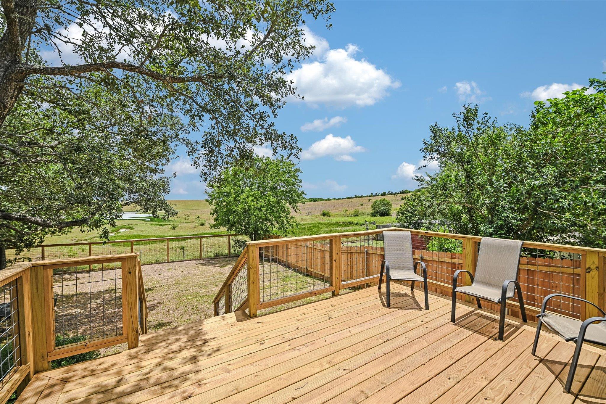 1157 Lago Vista St Property Photo 8