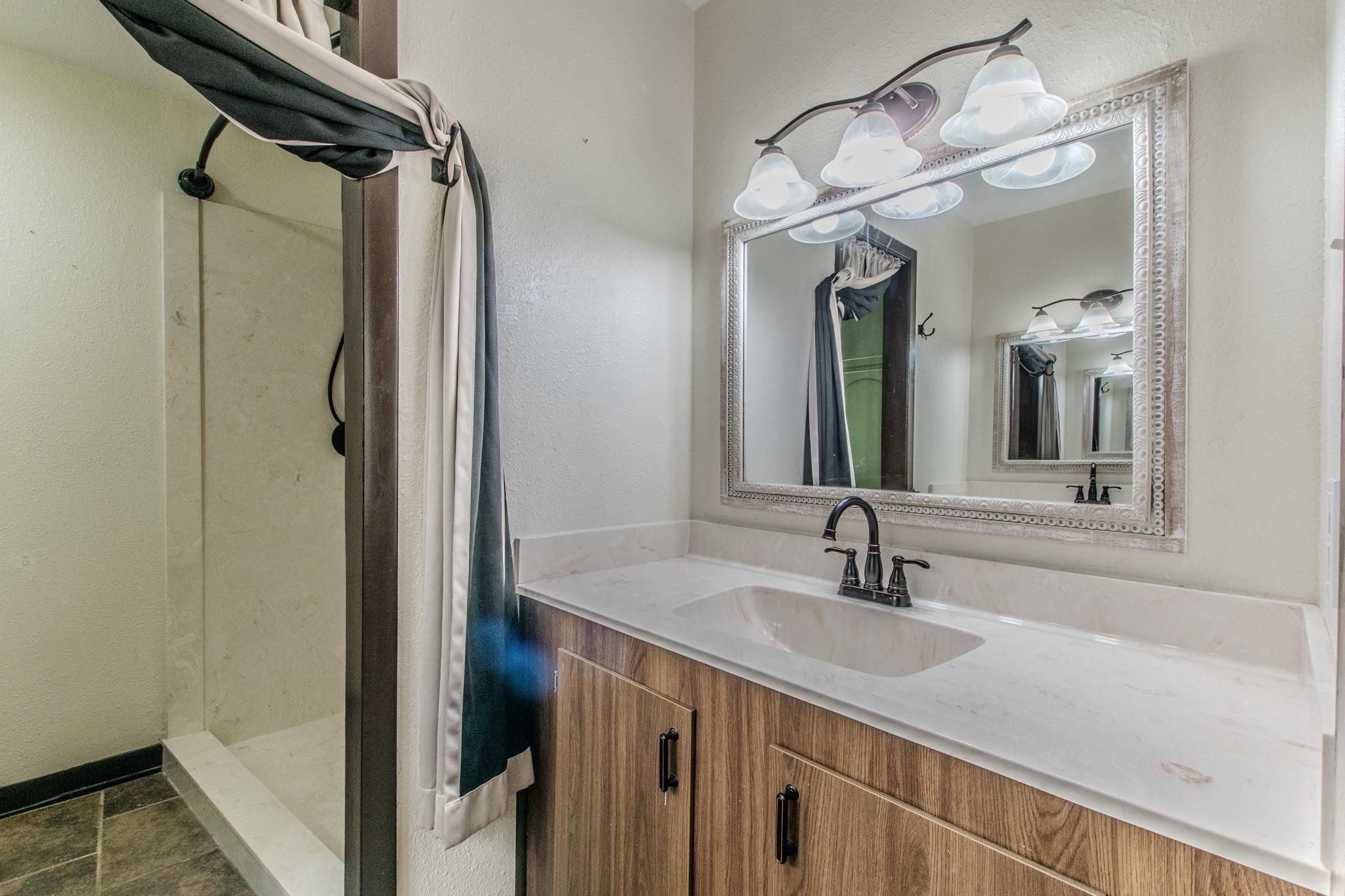 7273 Woodlake Cir Property Photo 19