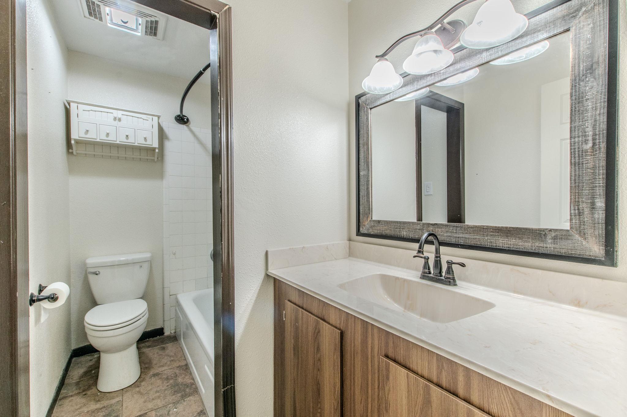 7273 Woodlake Cir Property Photo 25